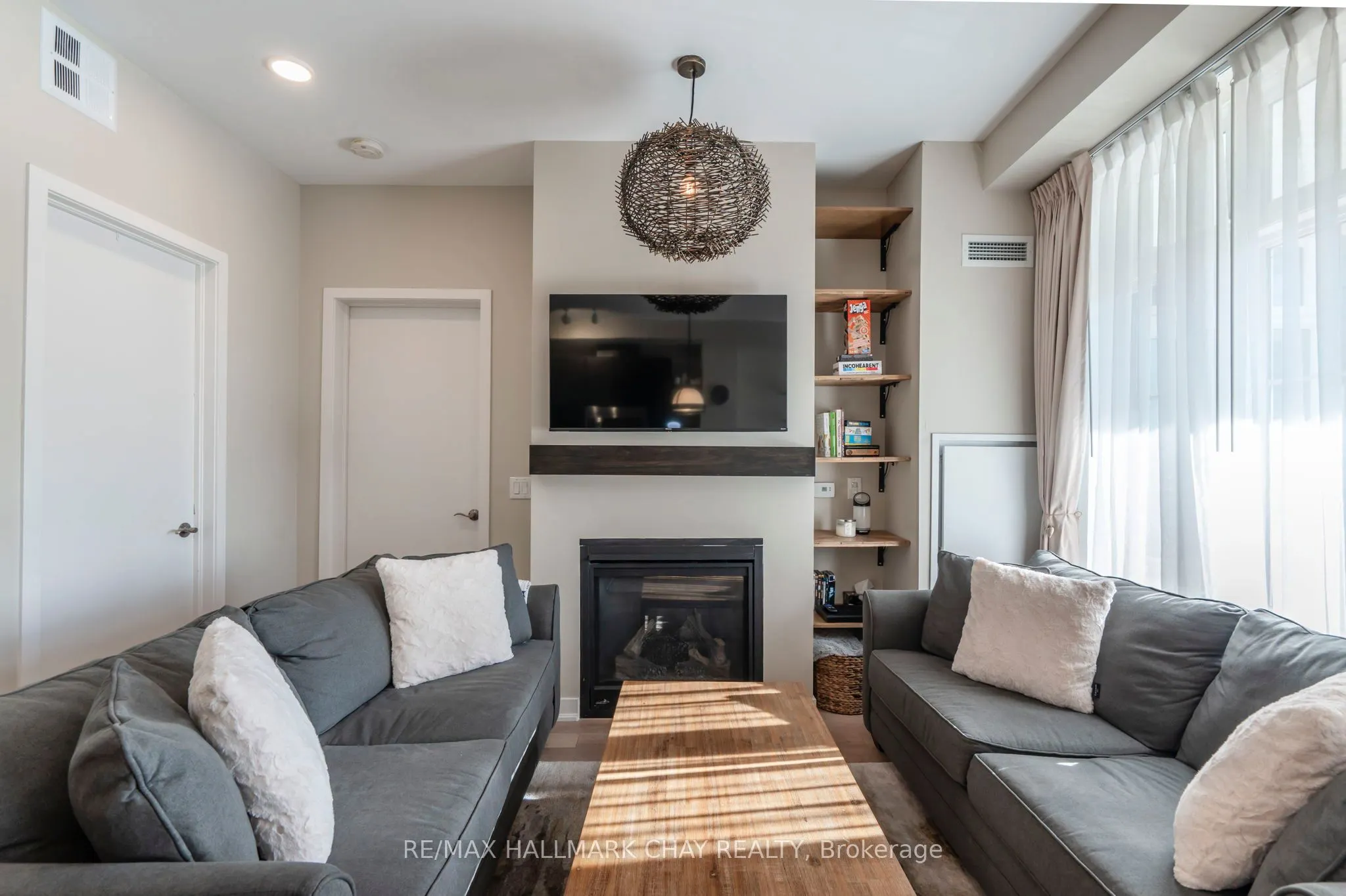 40 Horseshoe Boulevard, #207