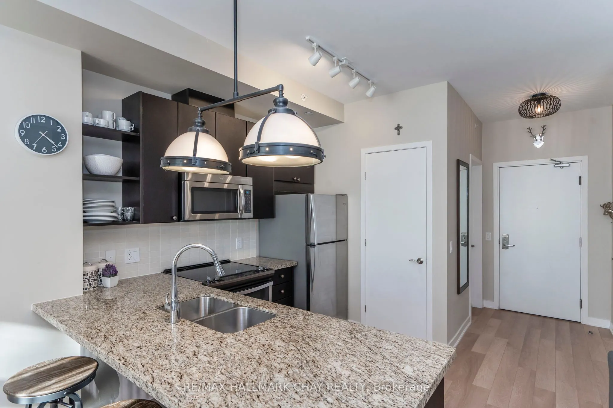 40 Horseshoe Boulevard, #207