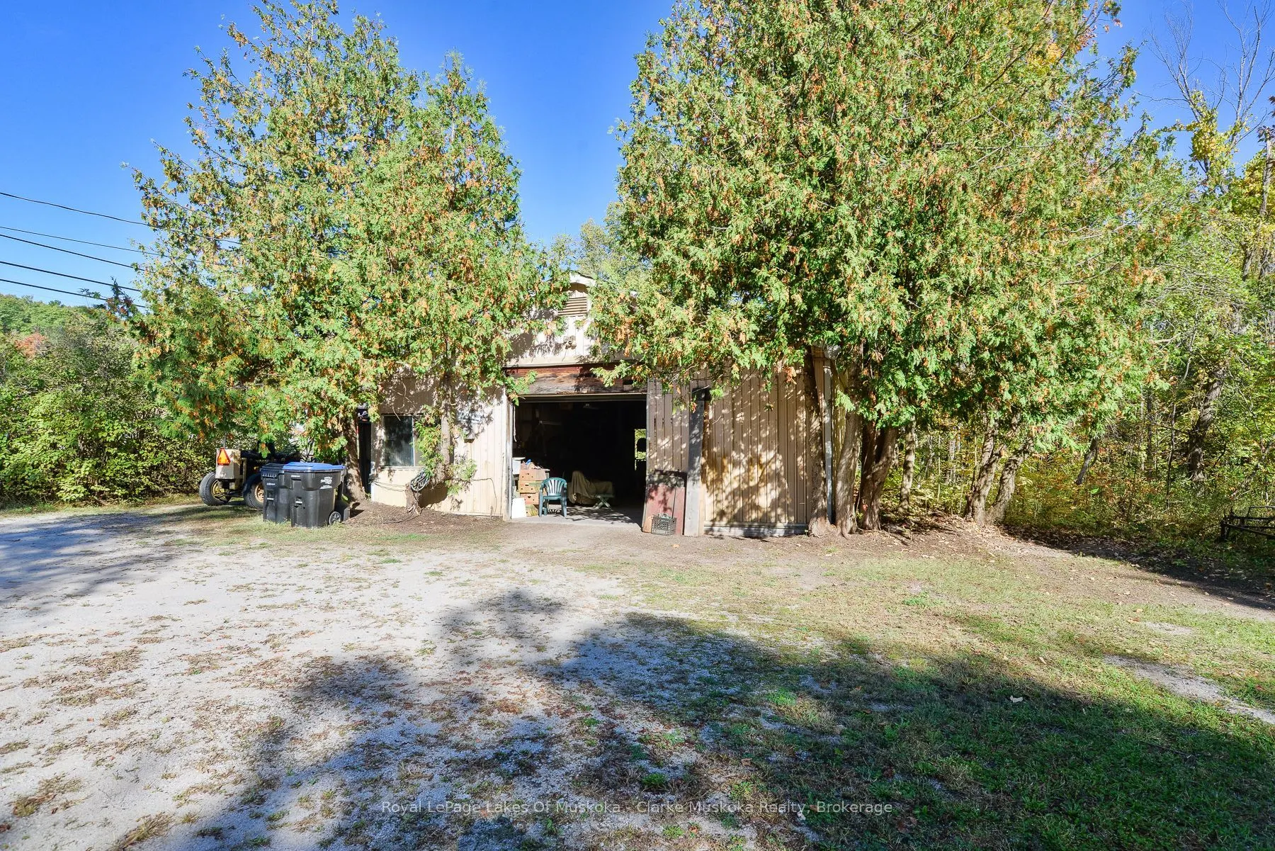 1085 R Nelson Road