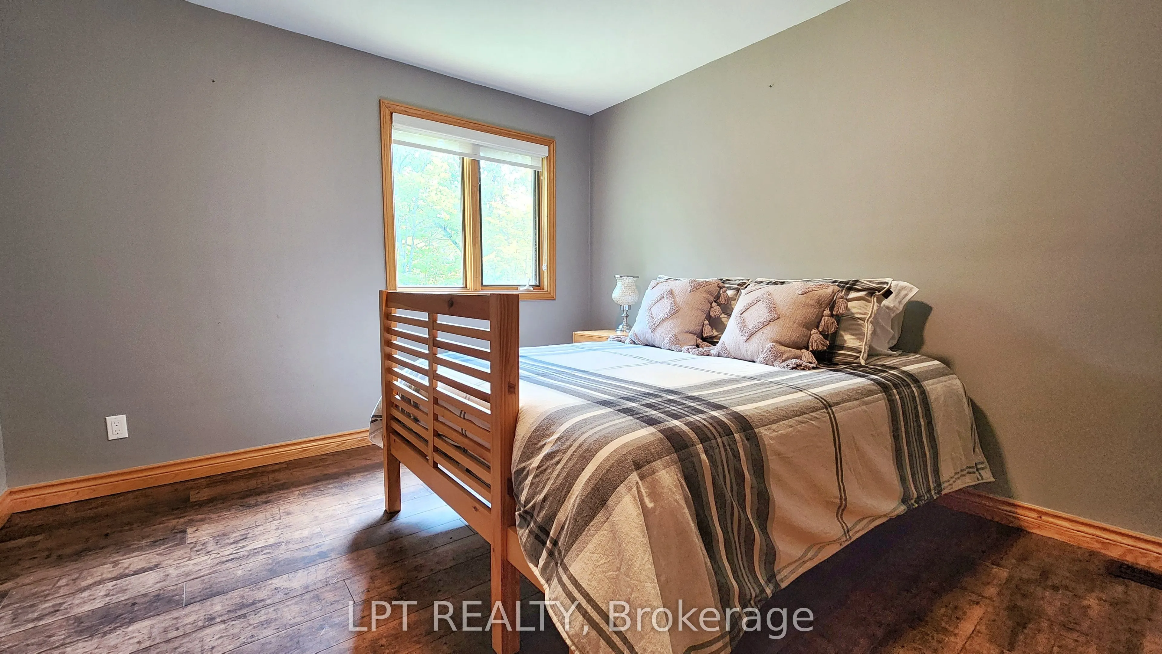 4372 Conners Bay Lane