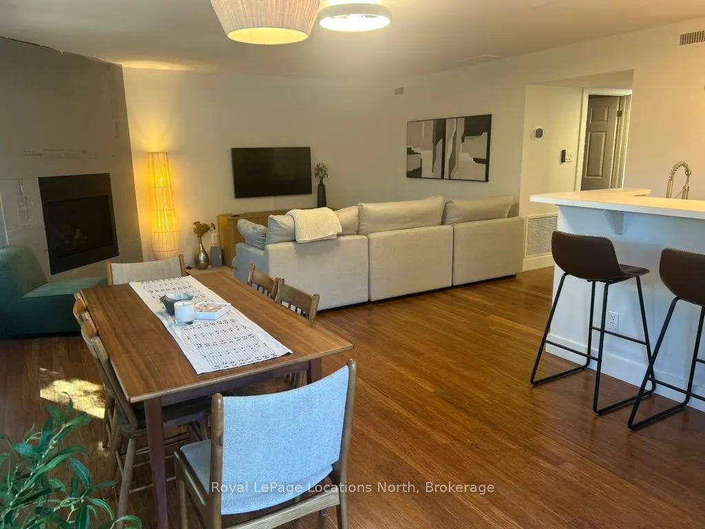 912 Cedar Pointe Court, #8