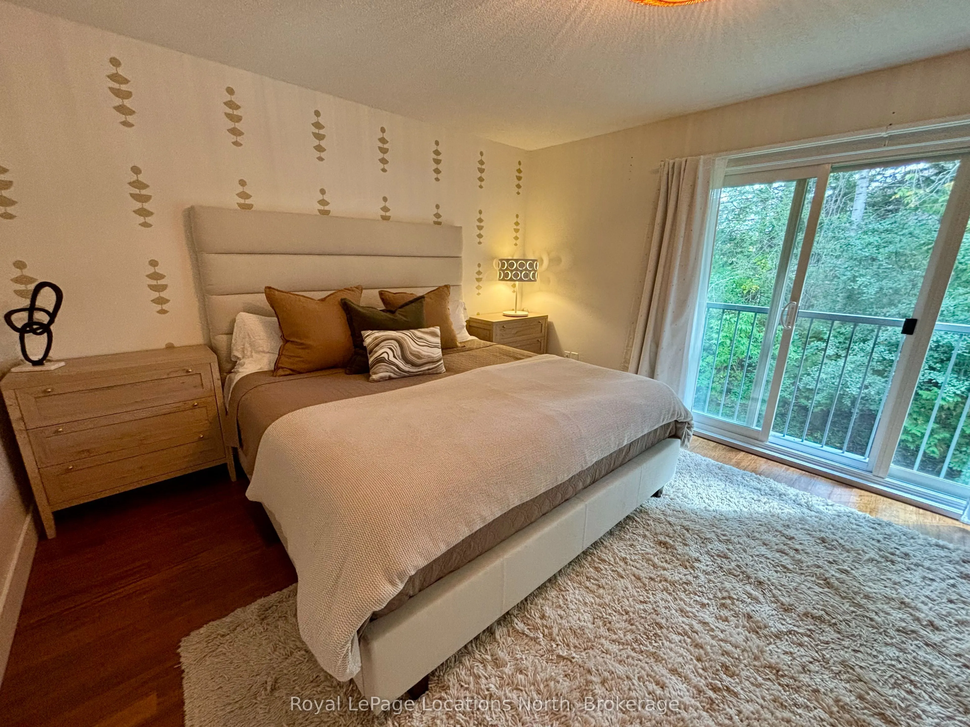 912 Cedar Pointe Court, #8