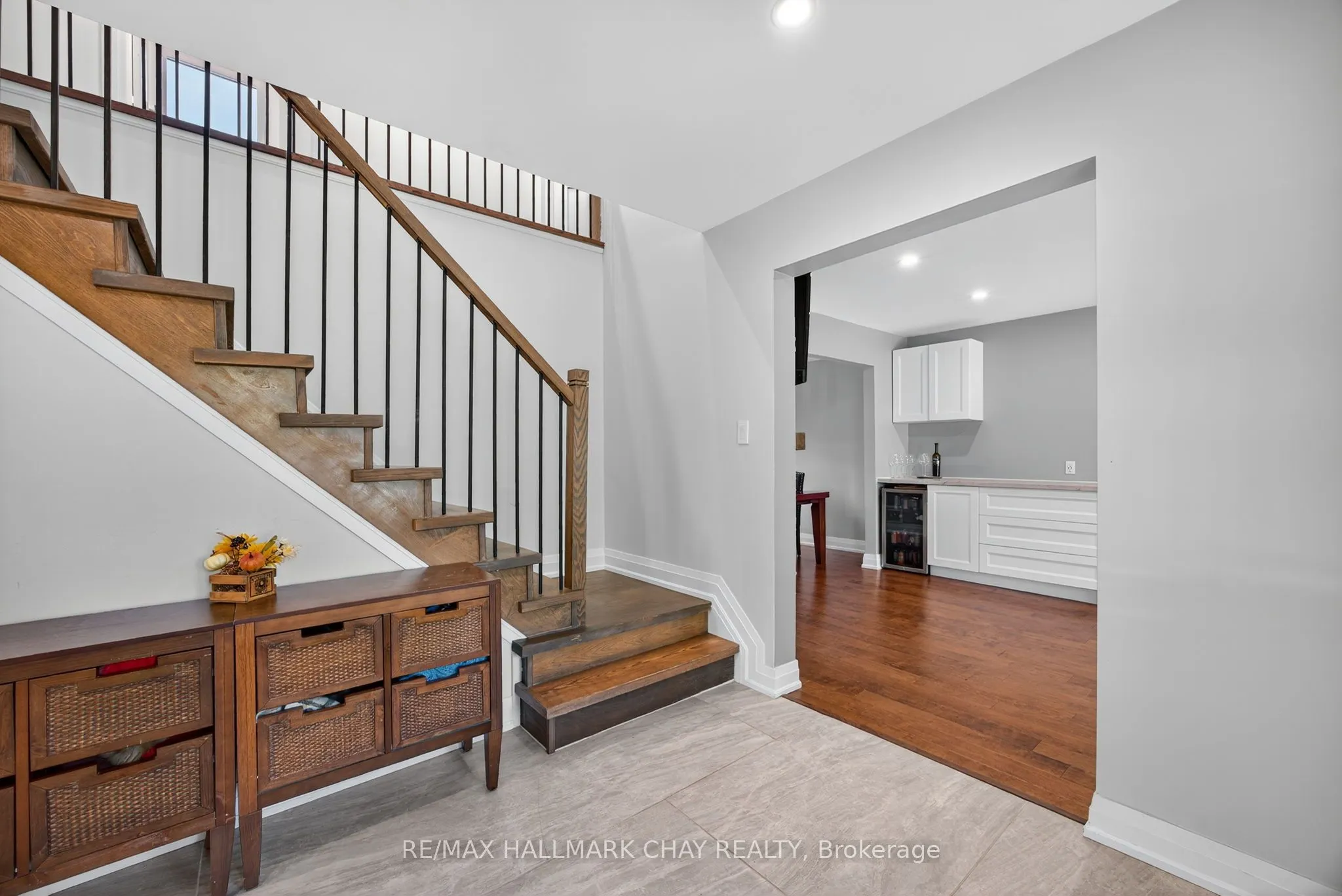 1 Knicely Road, #Main