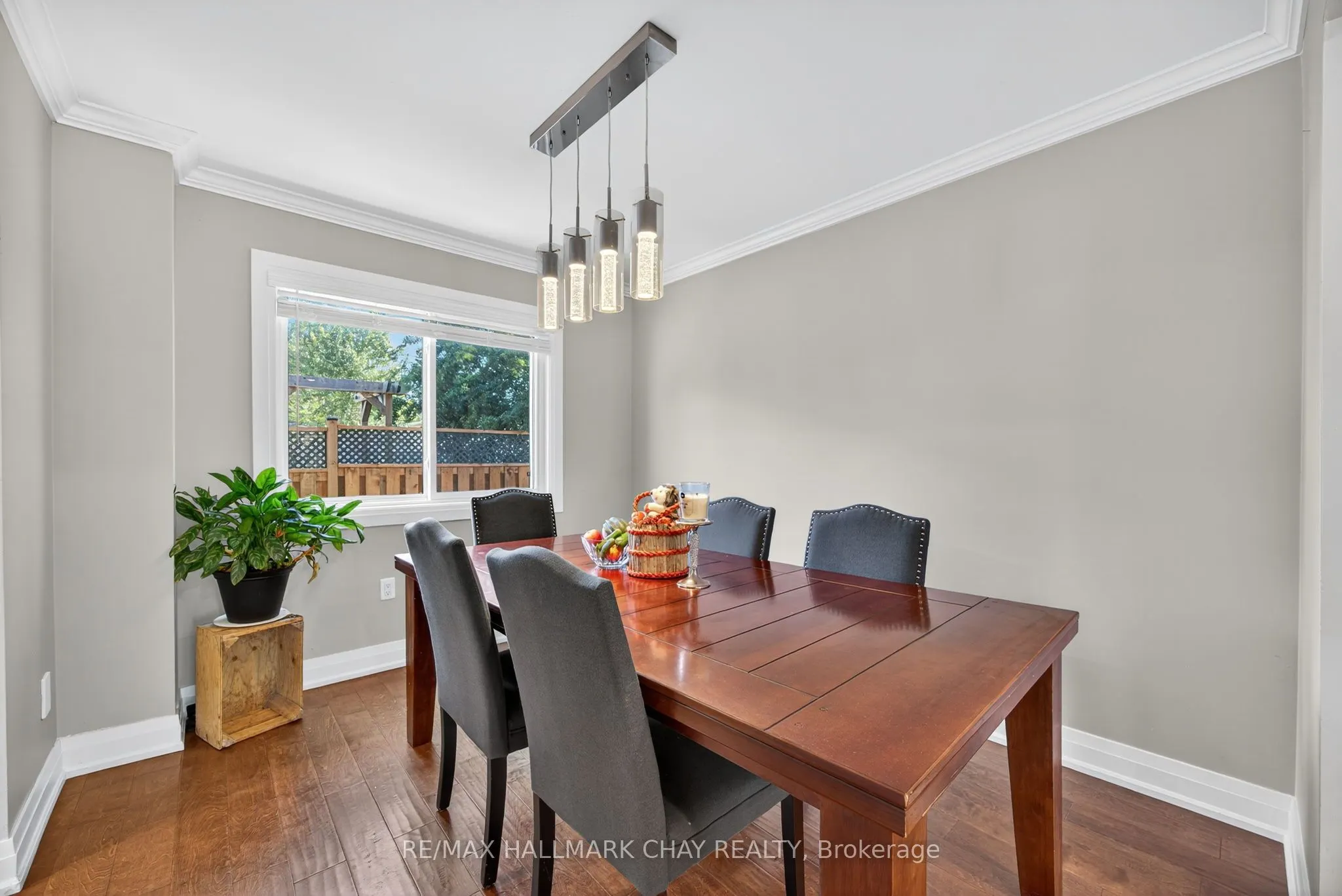 1 Knicely Road, #Main