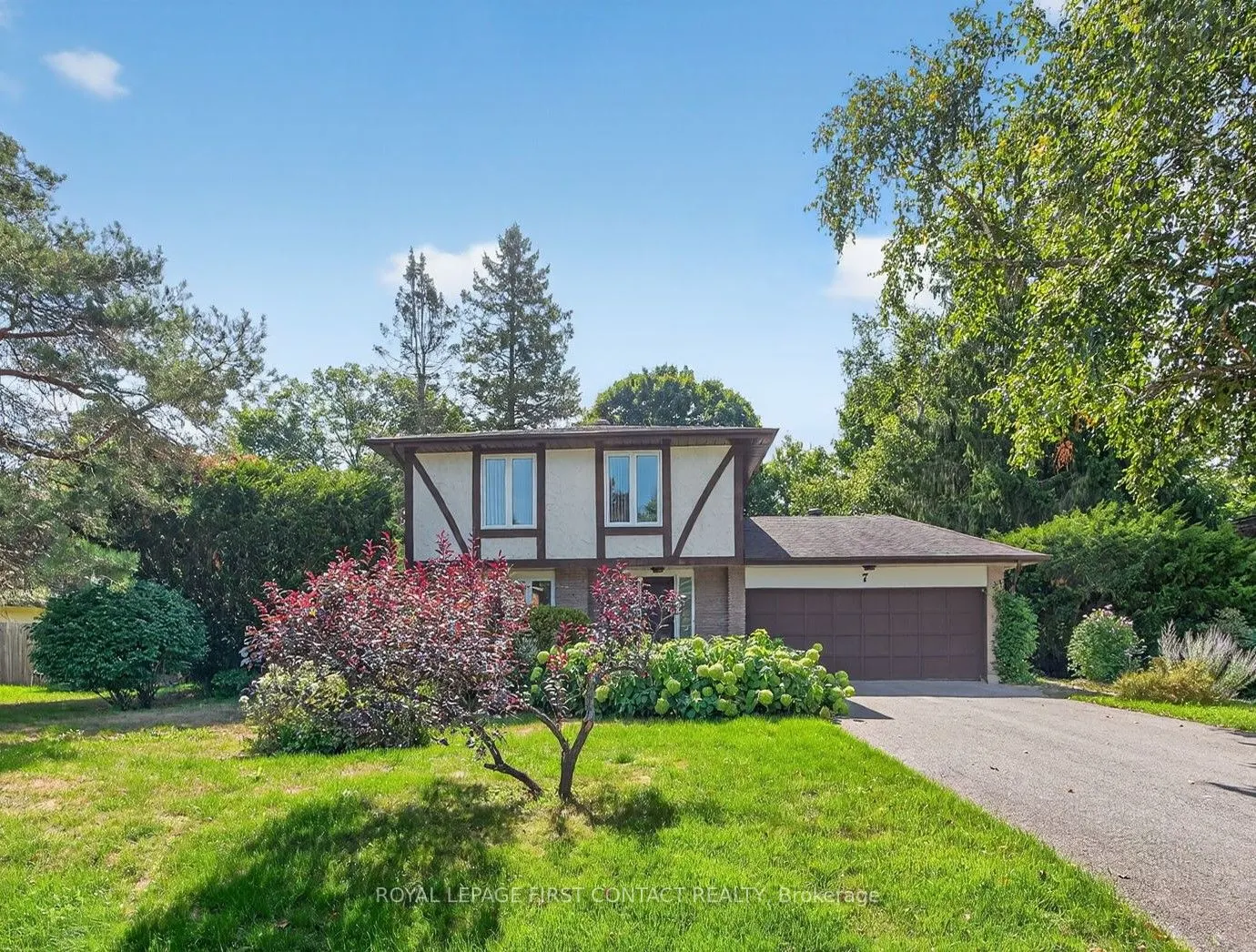 7 Maplecrest Road