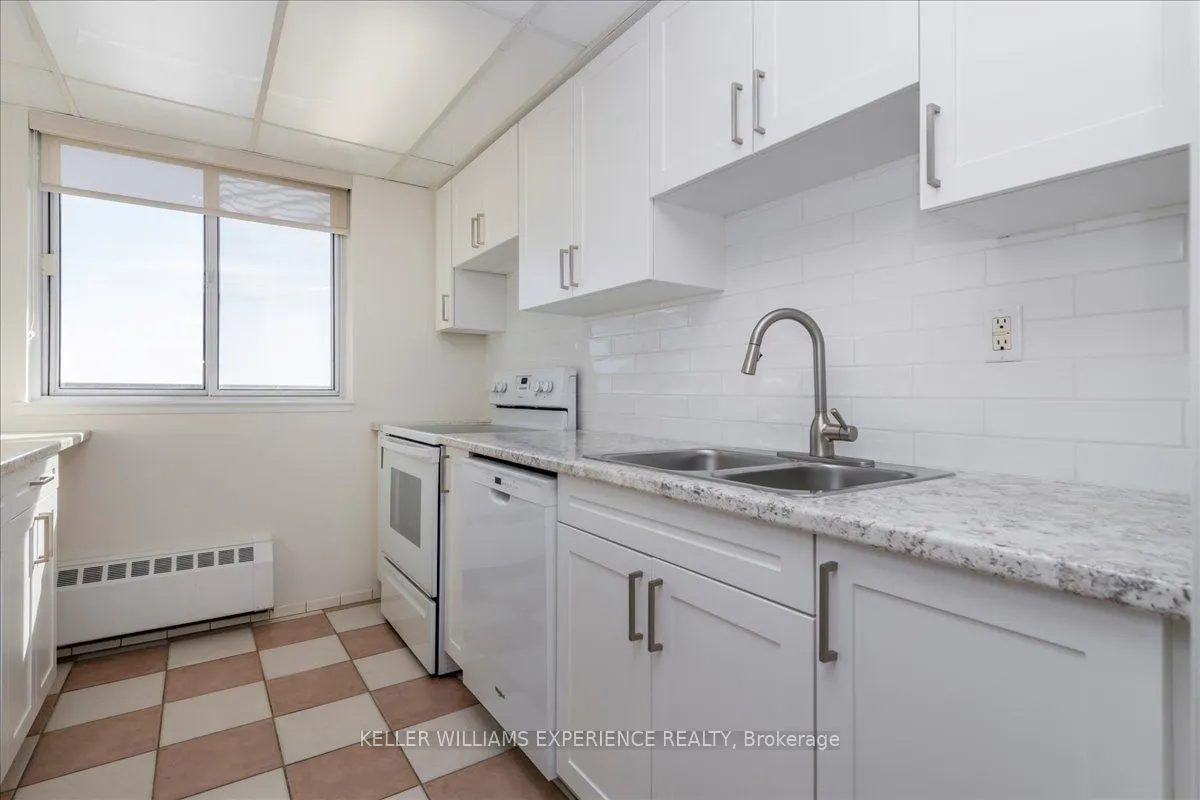 414 Blake Street, #804
