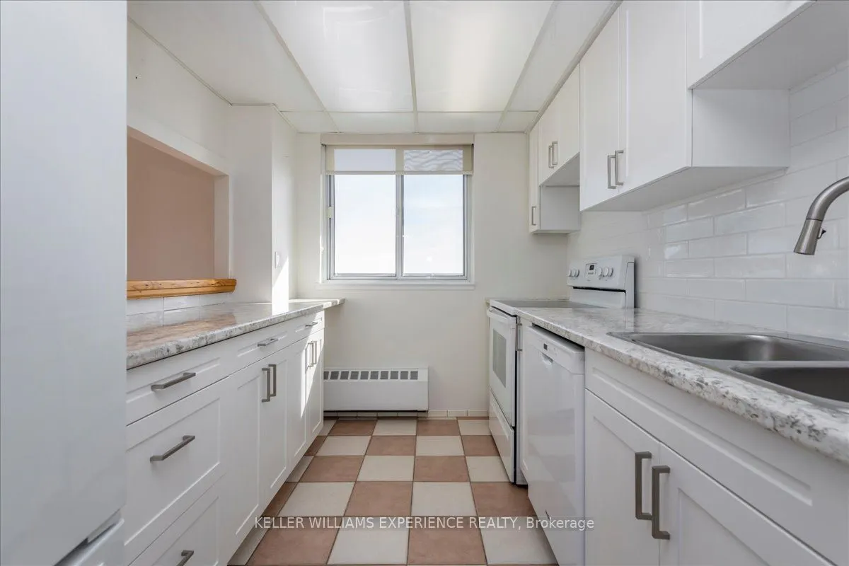 414 Blake Street, #804