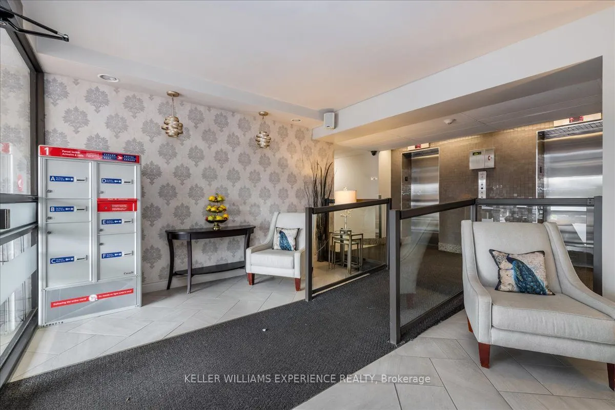 414 Blake Street, #804