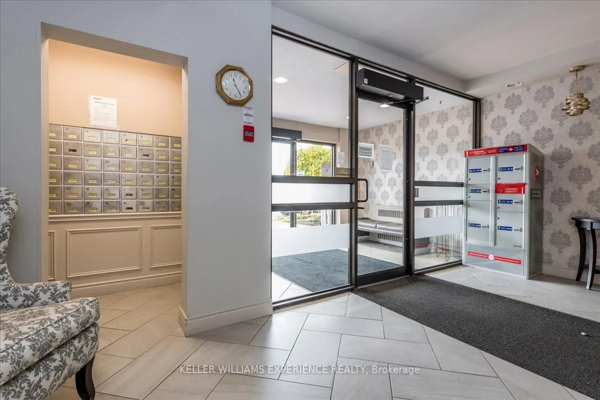 414 Blake Street, #804