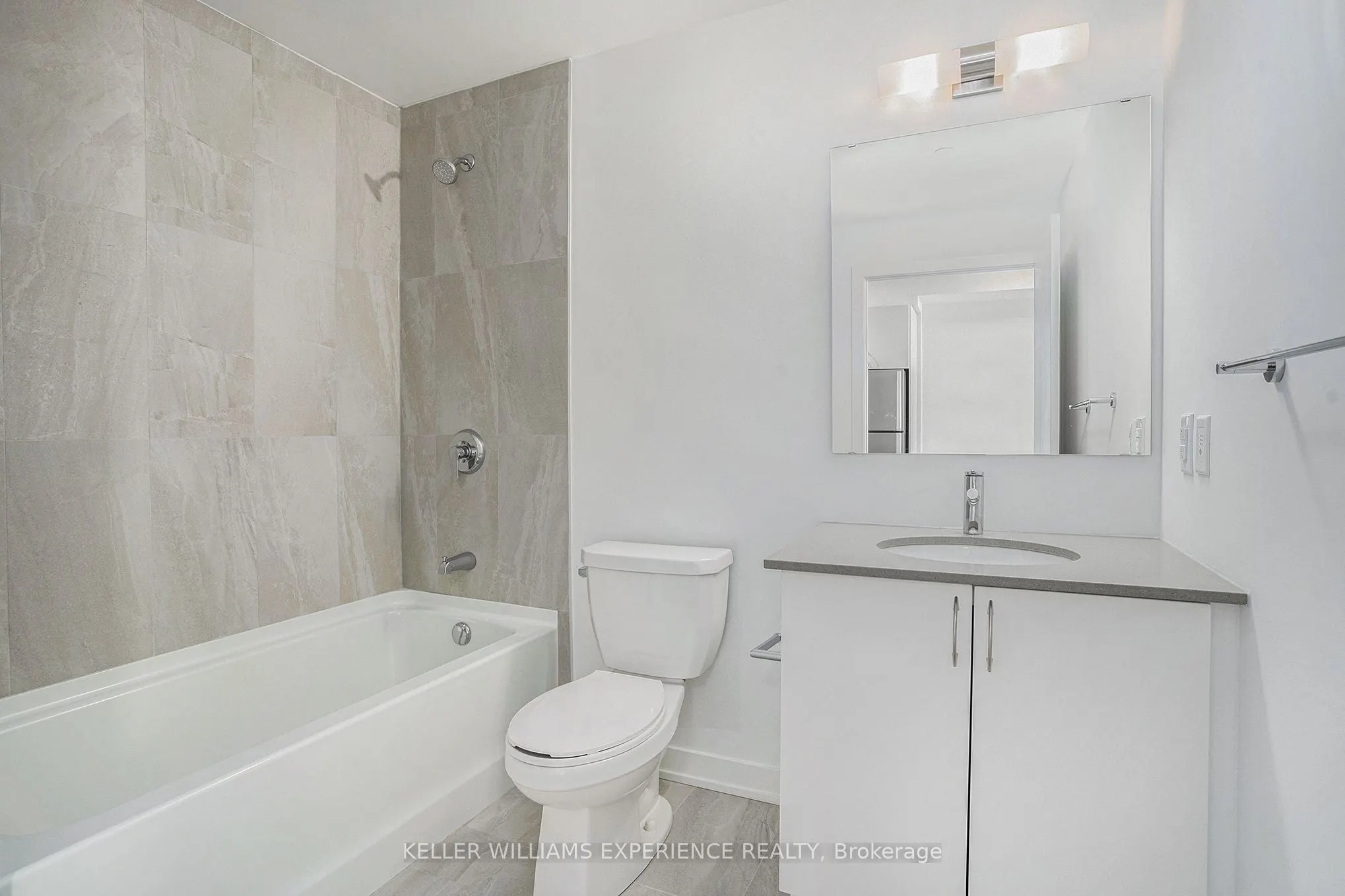 56 Lakeside Terrace, #302