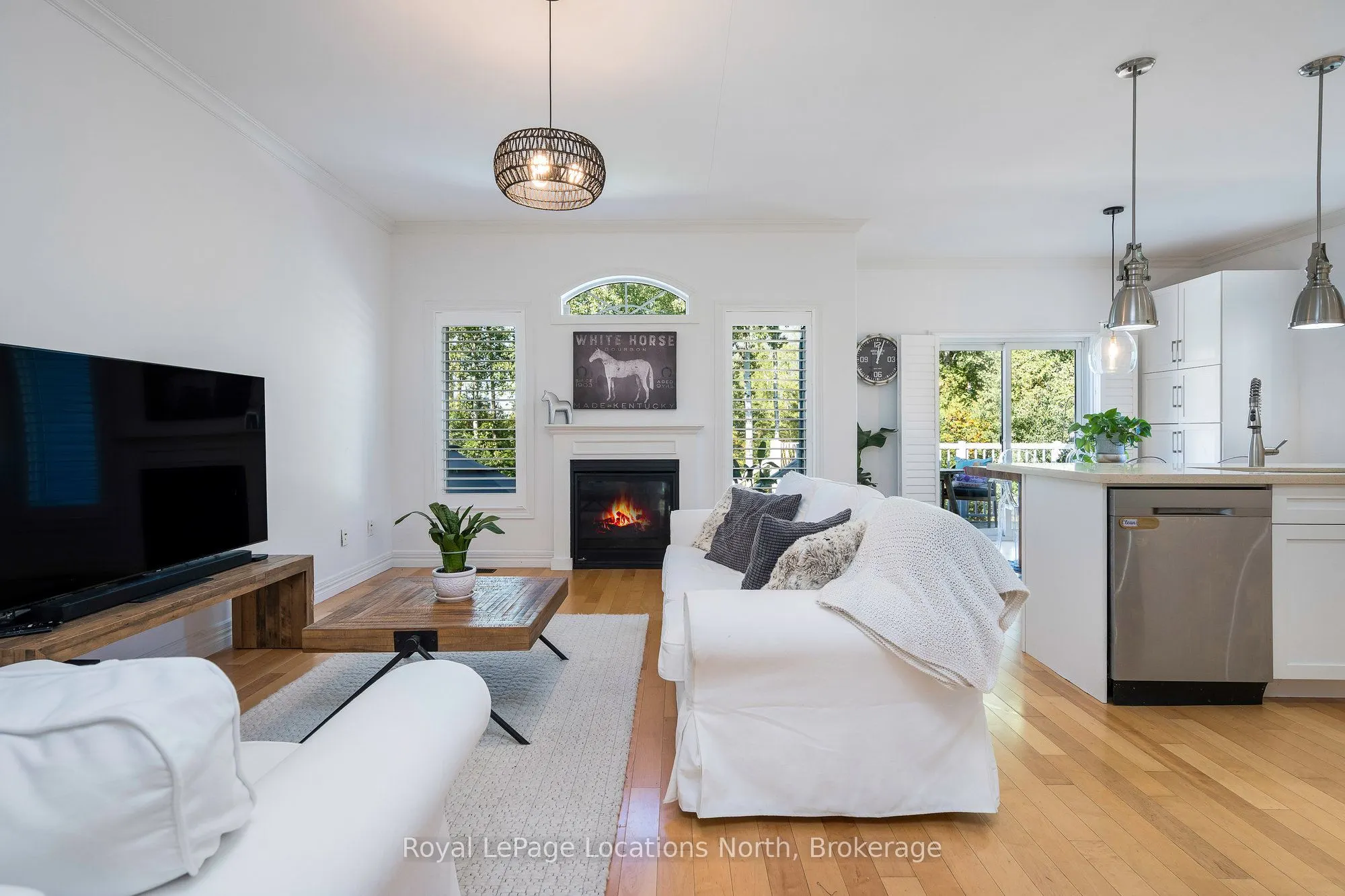 86 Marilyn Avenue S