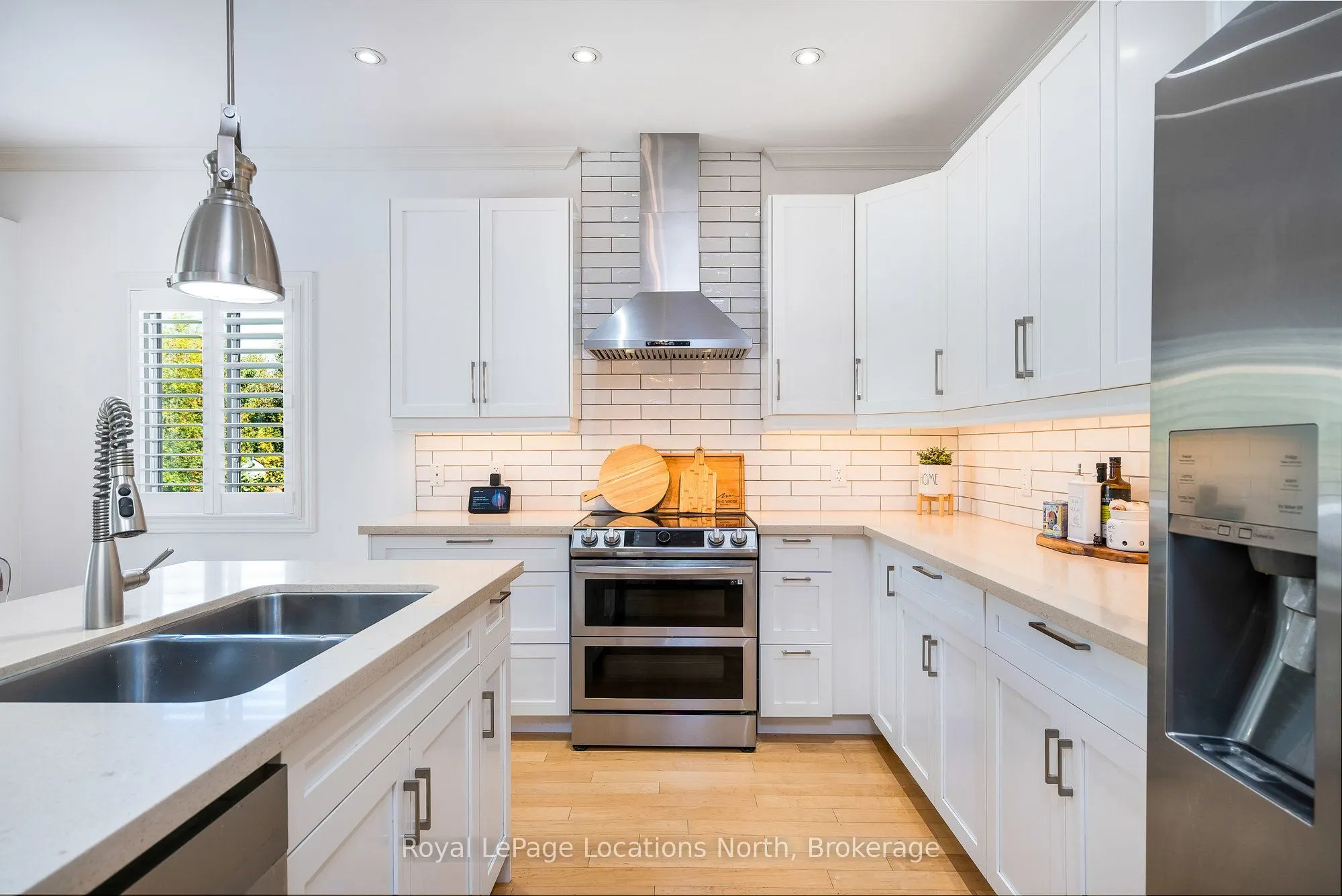 86 Marilyn Avenue S