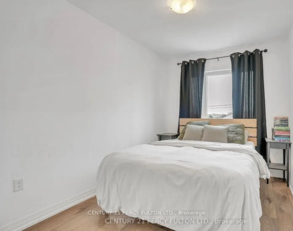 89 Fairlane Avenue