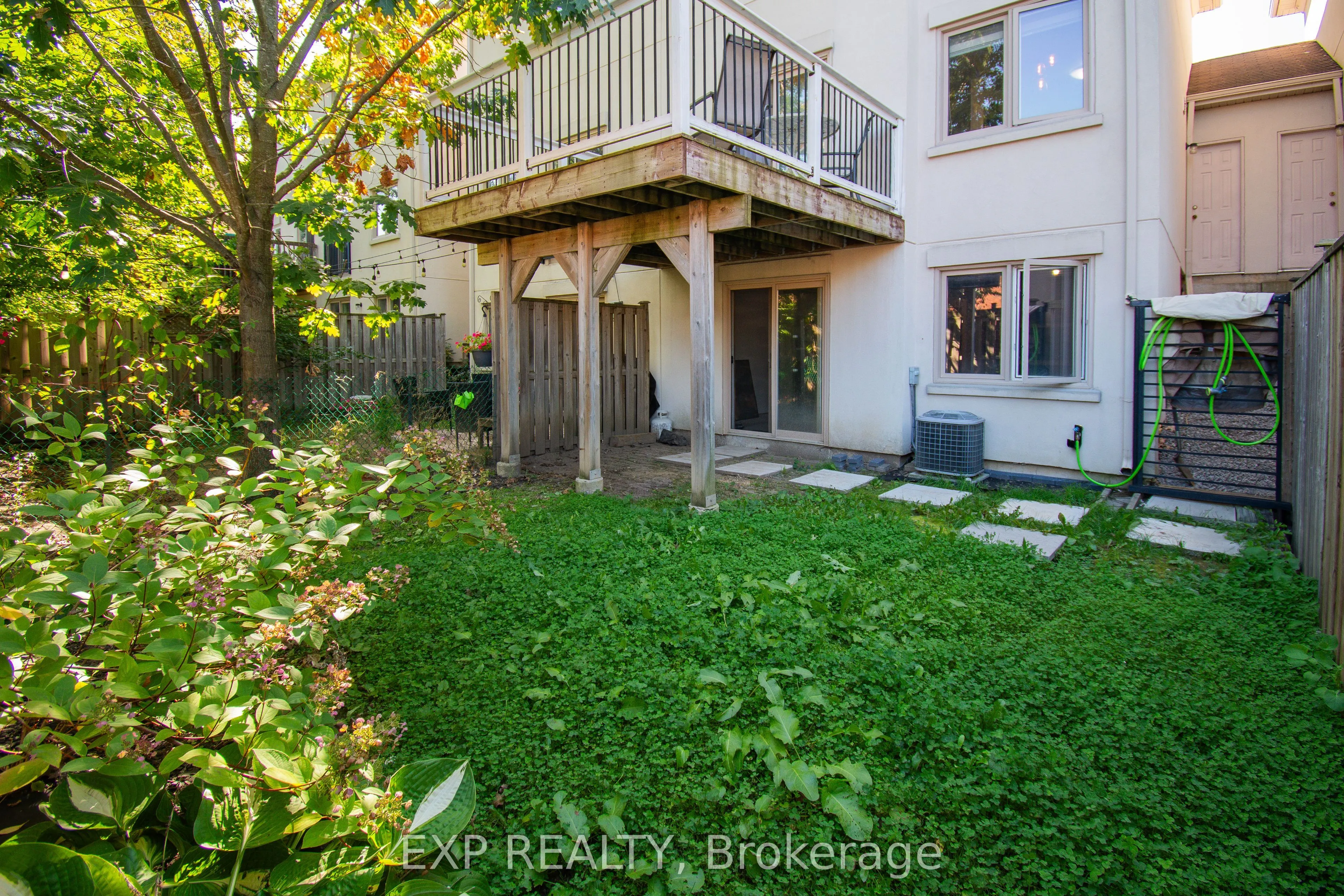 175 Stanley Street, #64