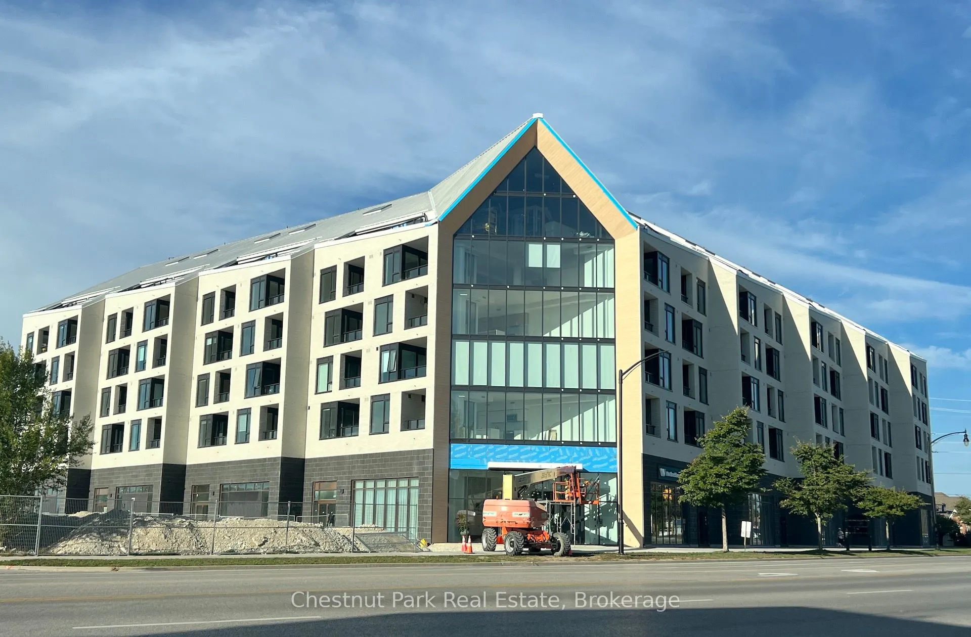 31 Huron Street, #524