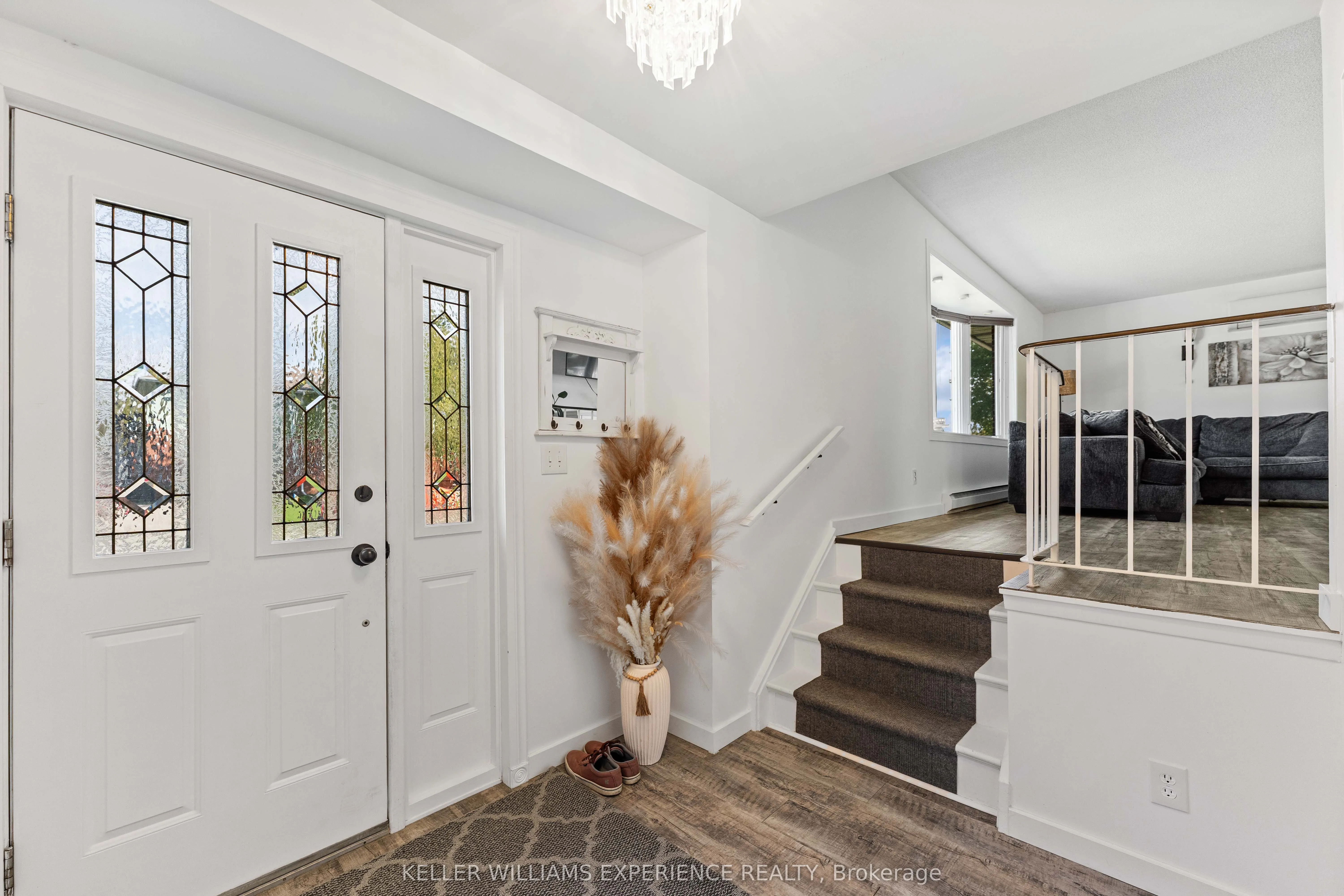28 GIBBARD Crescent
