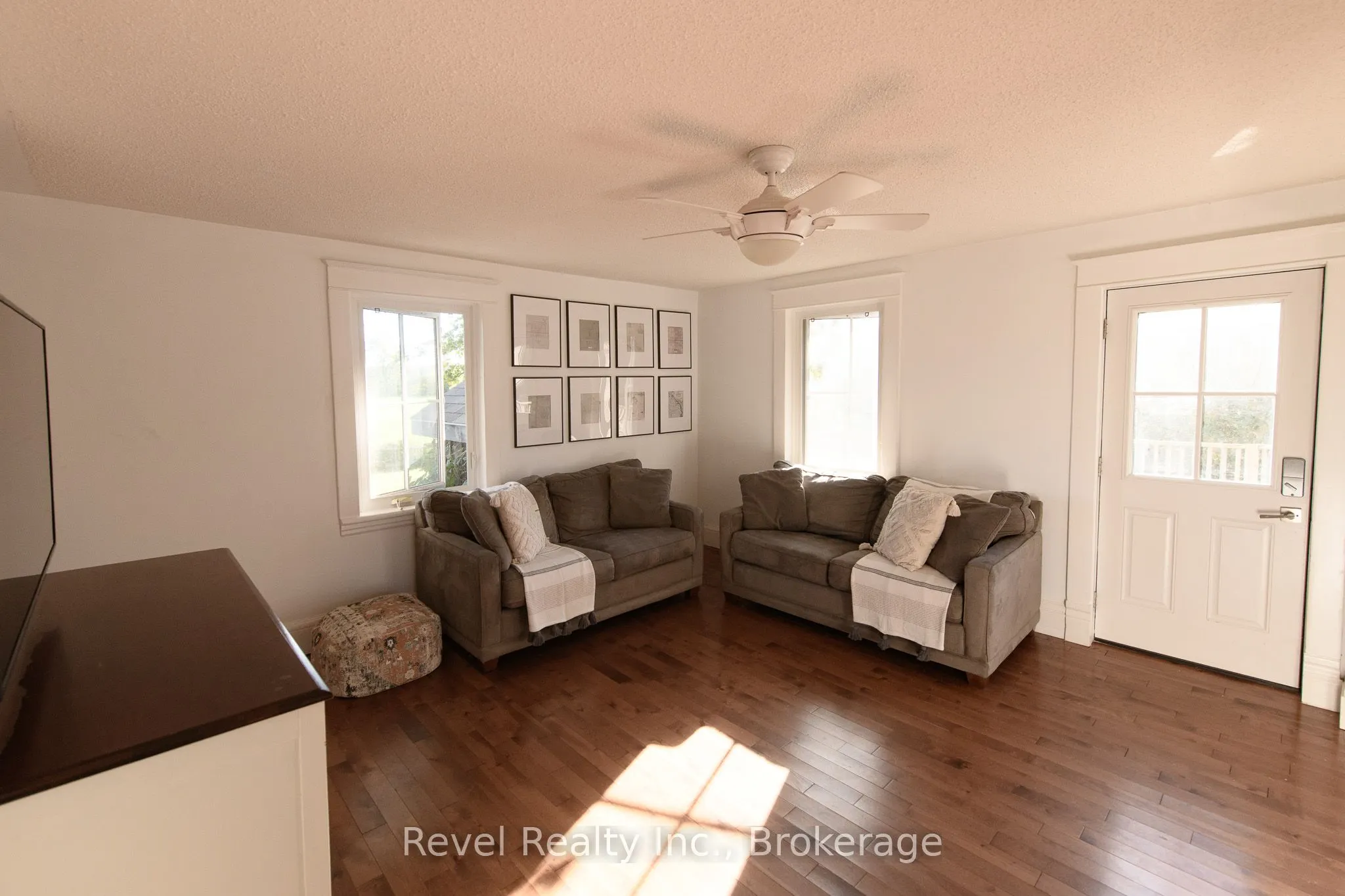 6905 Regent Street