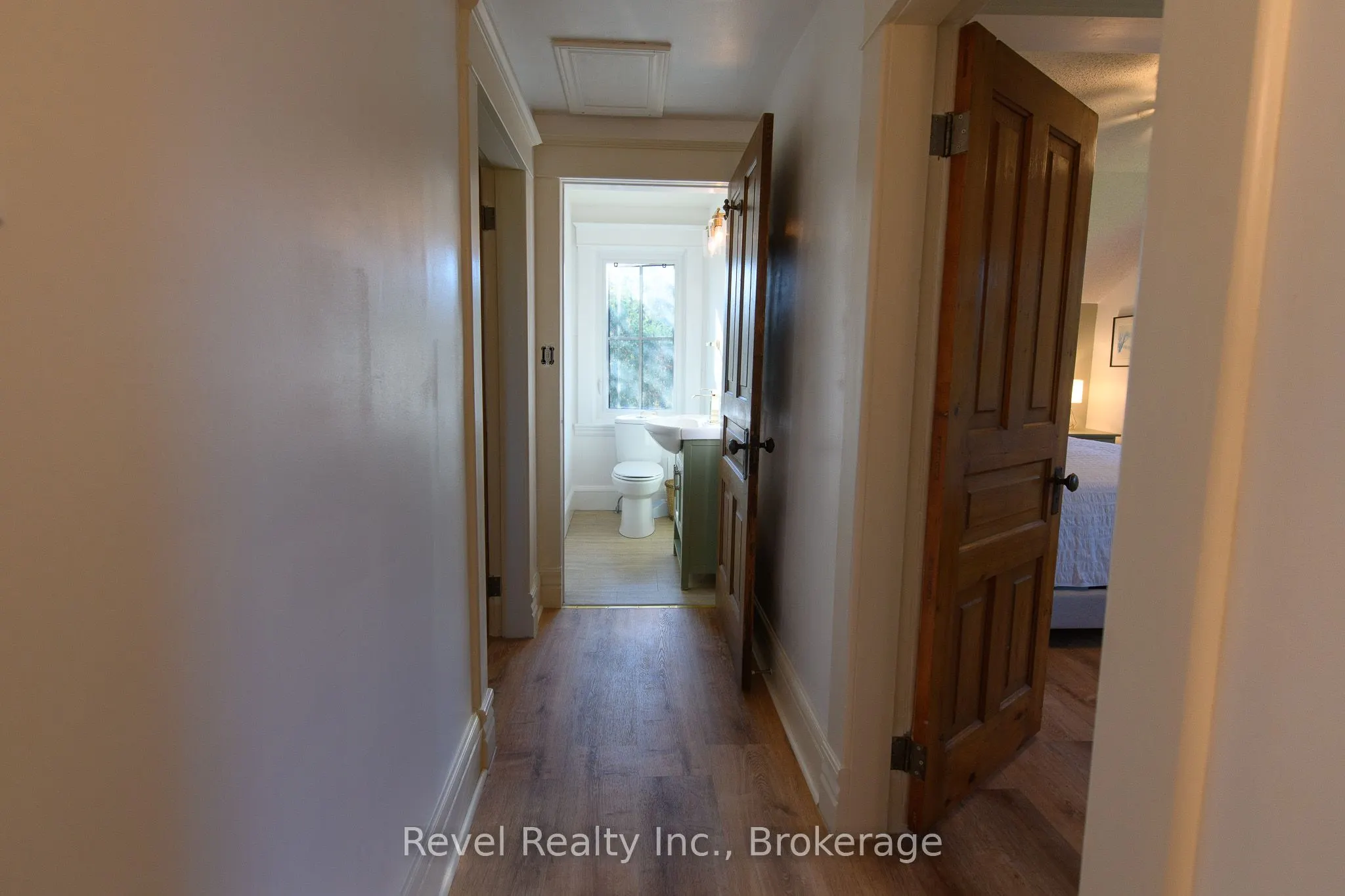 6905 Regent Street
