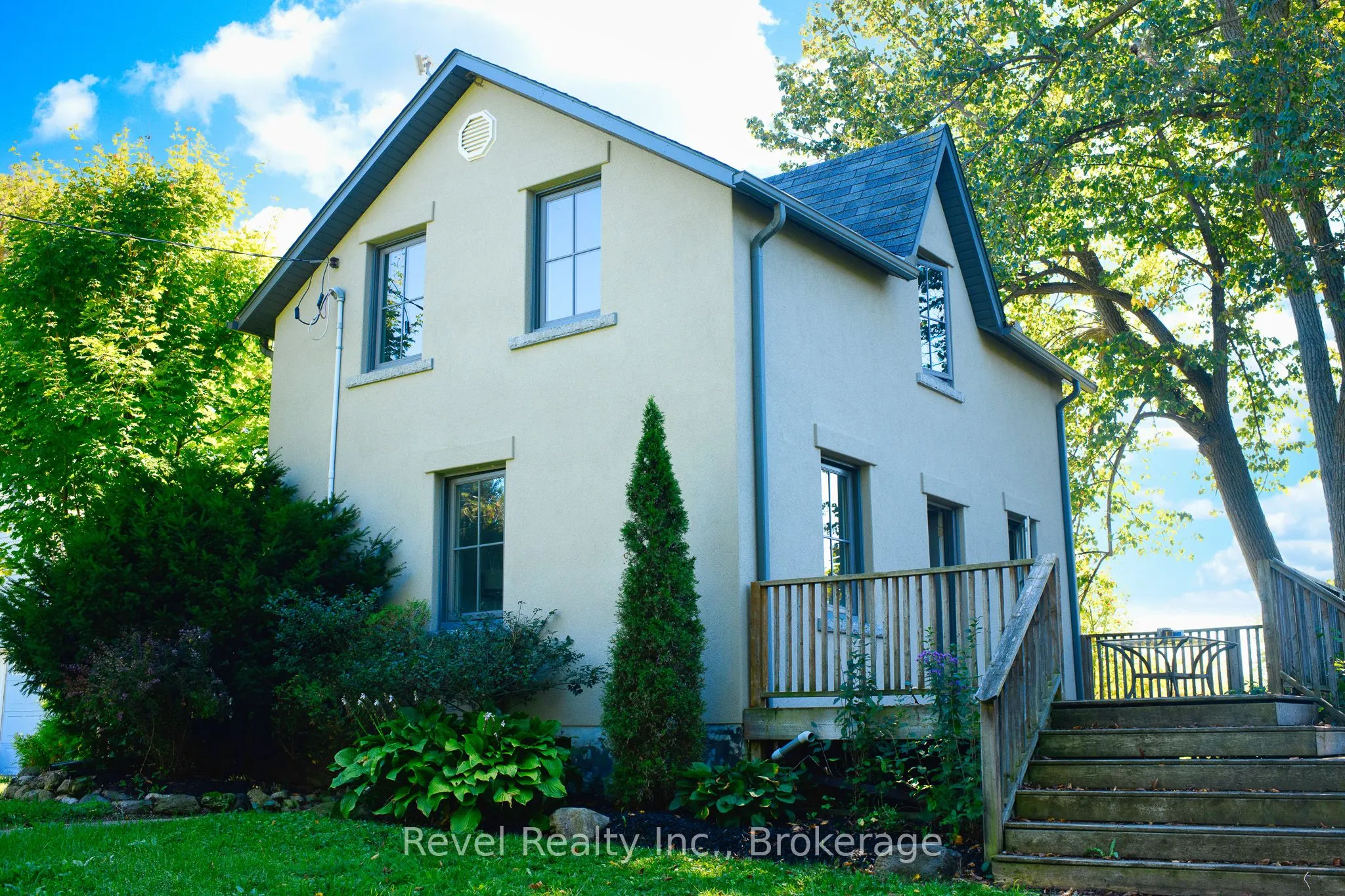 6905 Regent Street