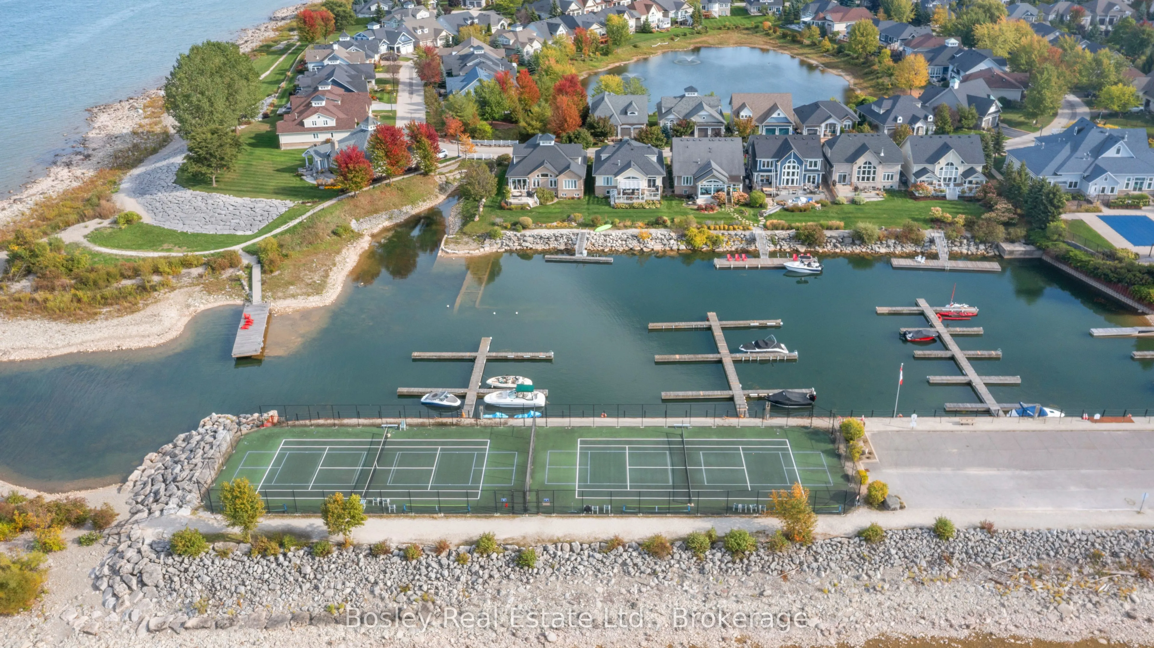 55 WATERFRONT Circle