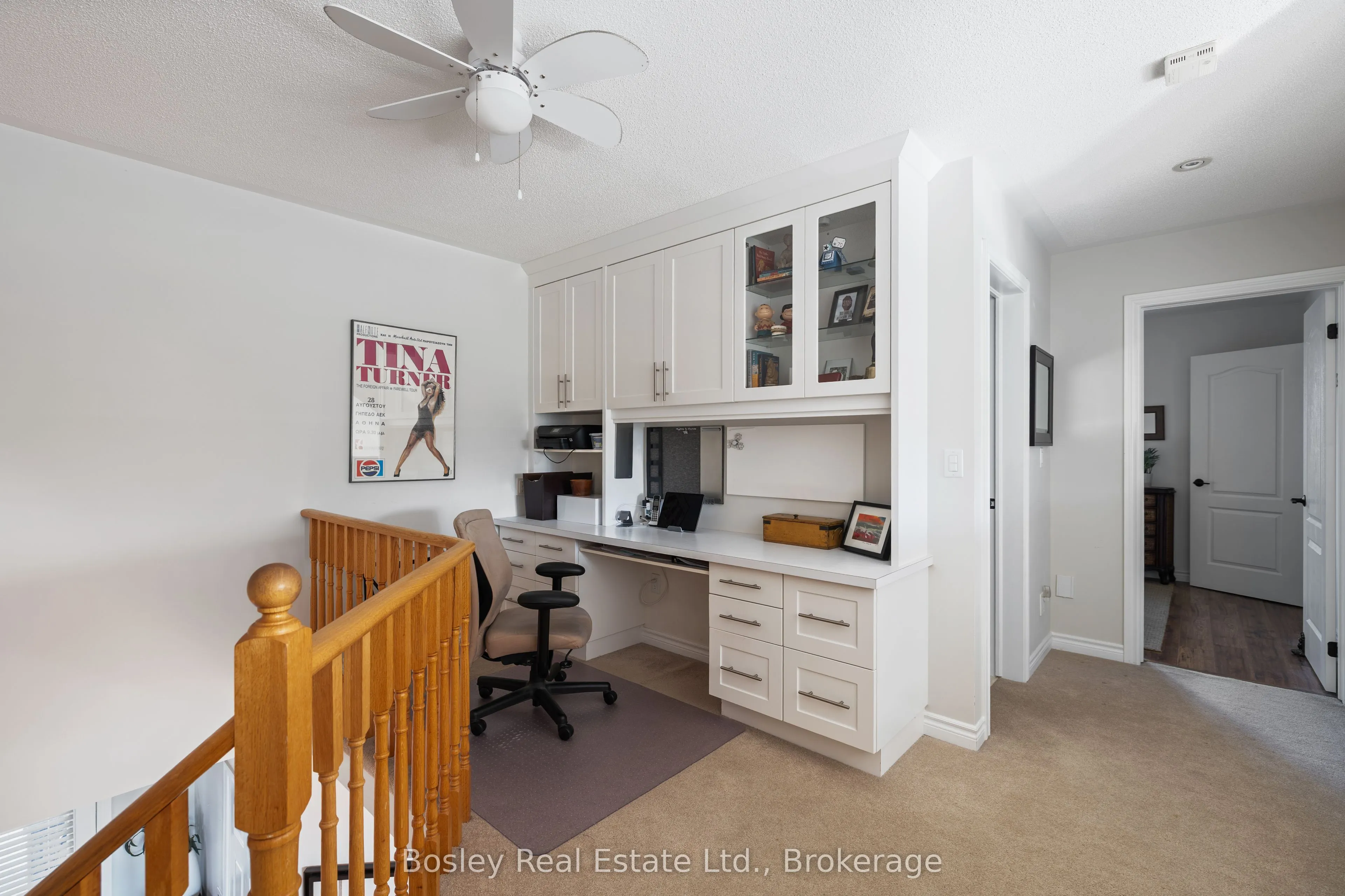 55 WATERFRONT Circle