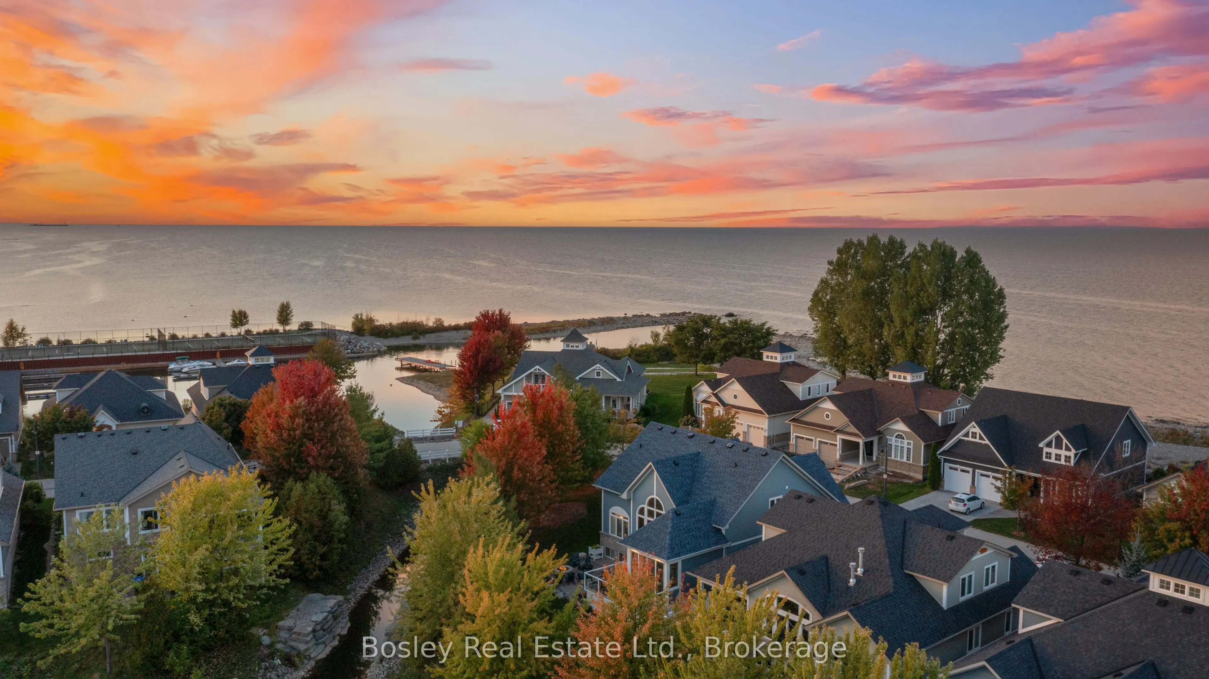 55 WATERFRONT Circle