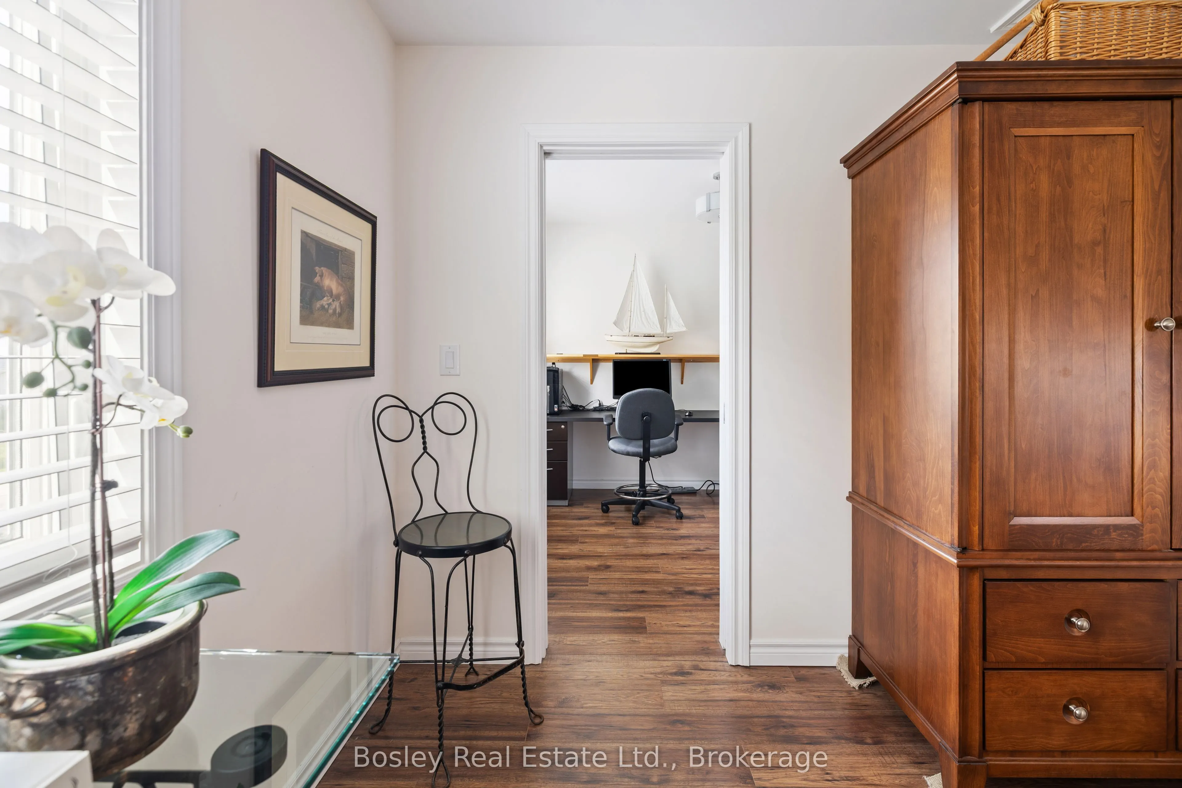 55 WATERFRONT Circle