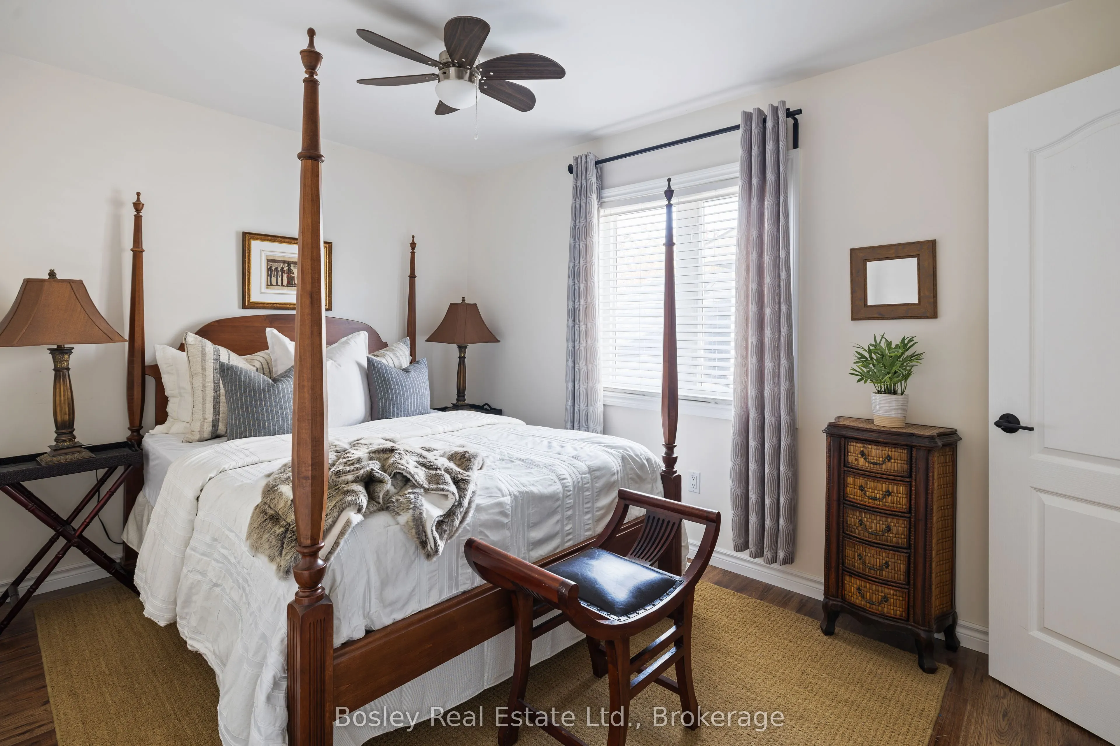 55 WATERFRONT Circle