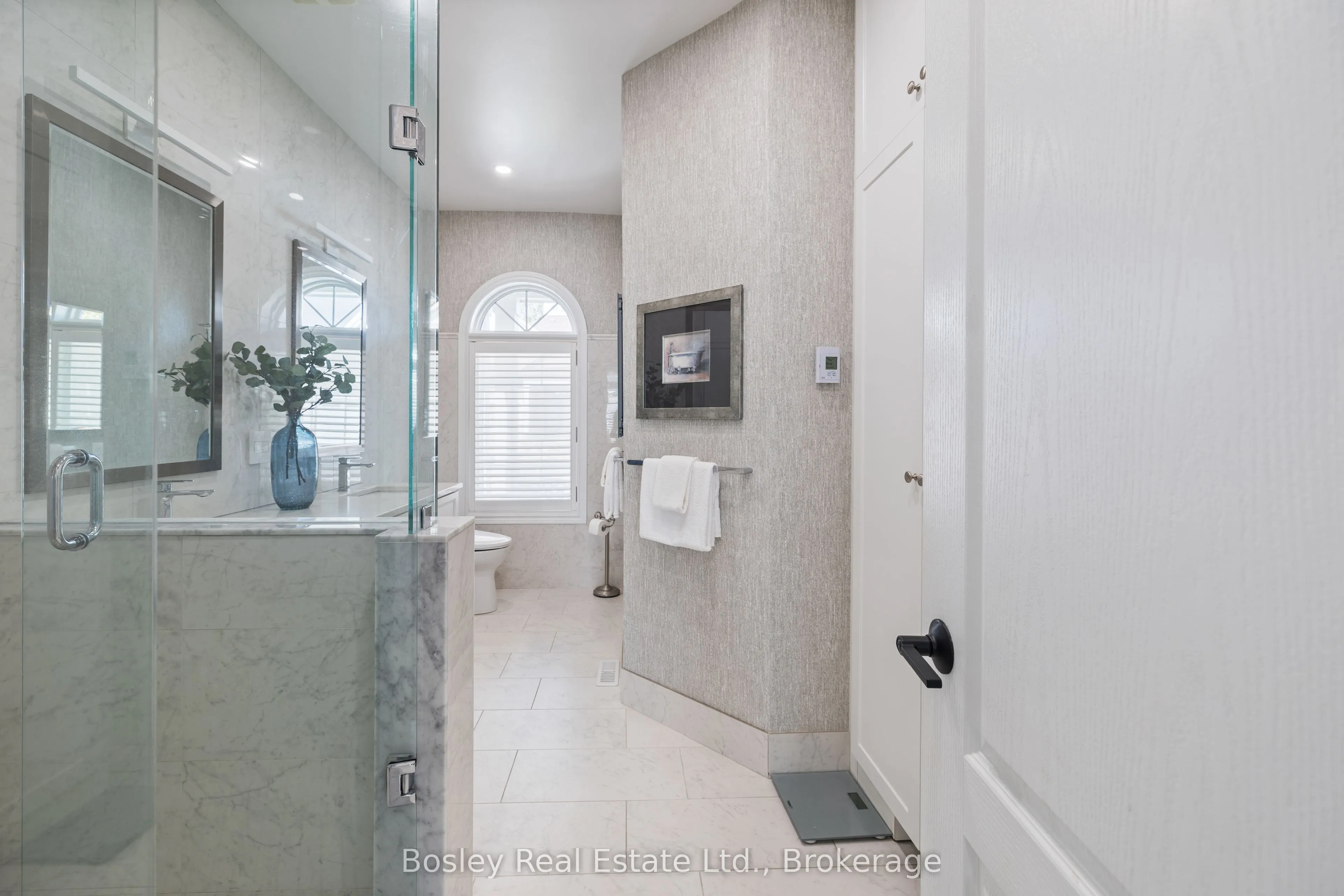 55 WATERFRONT Circle