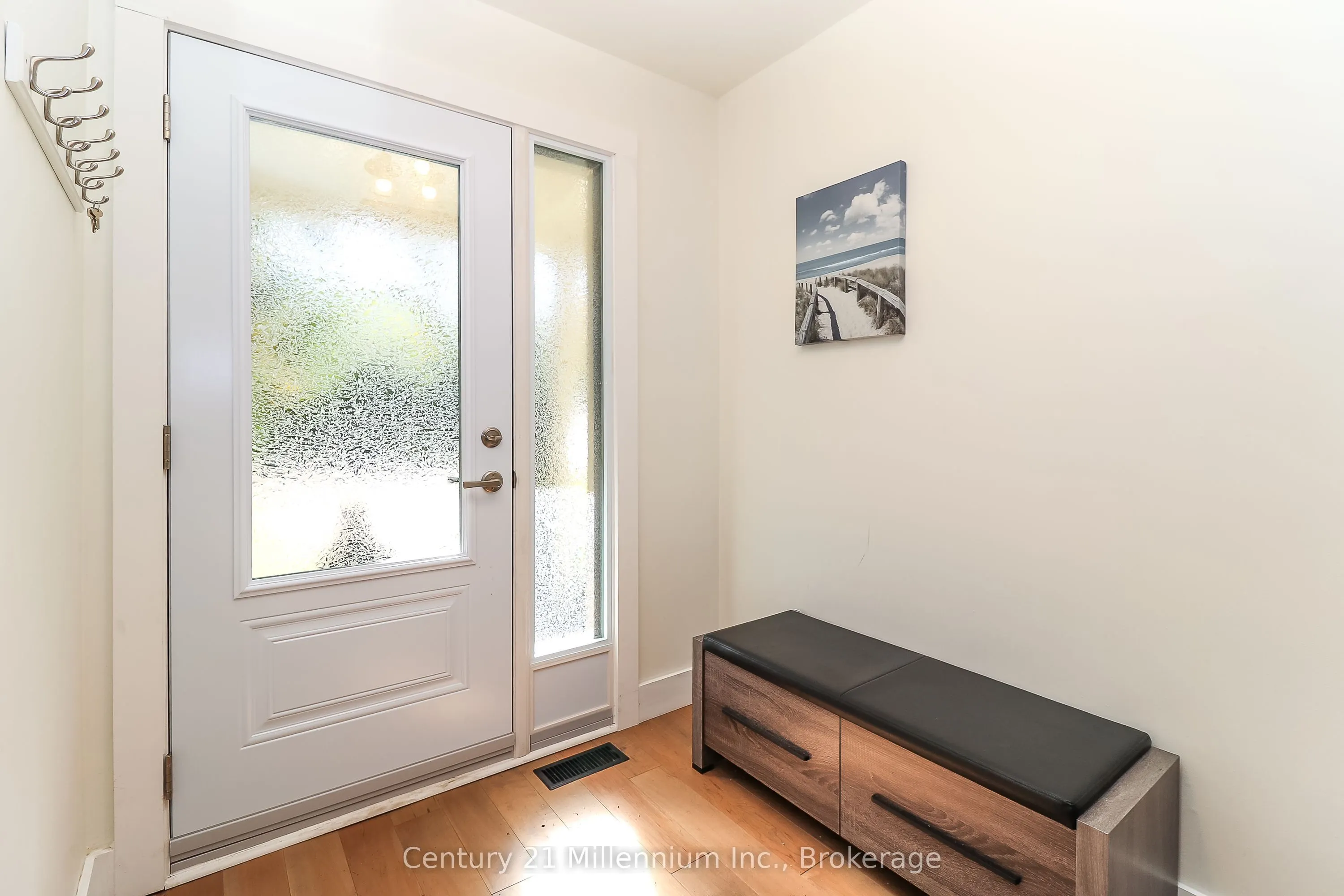194 Escarpment Crescent, #4