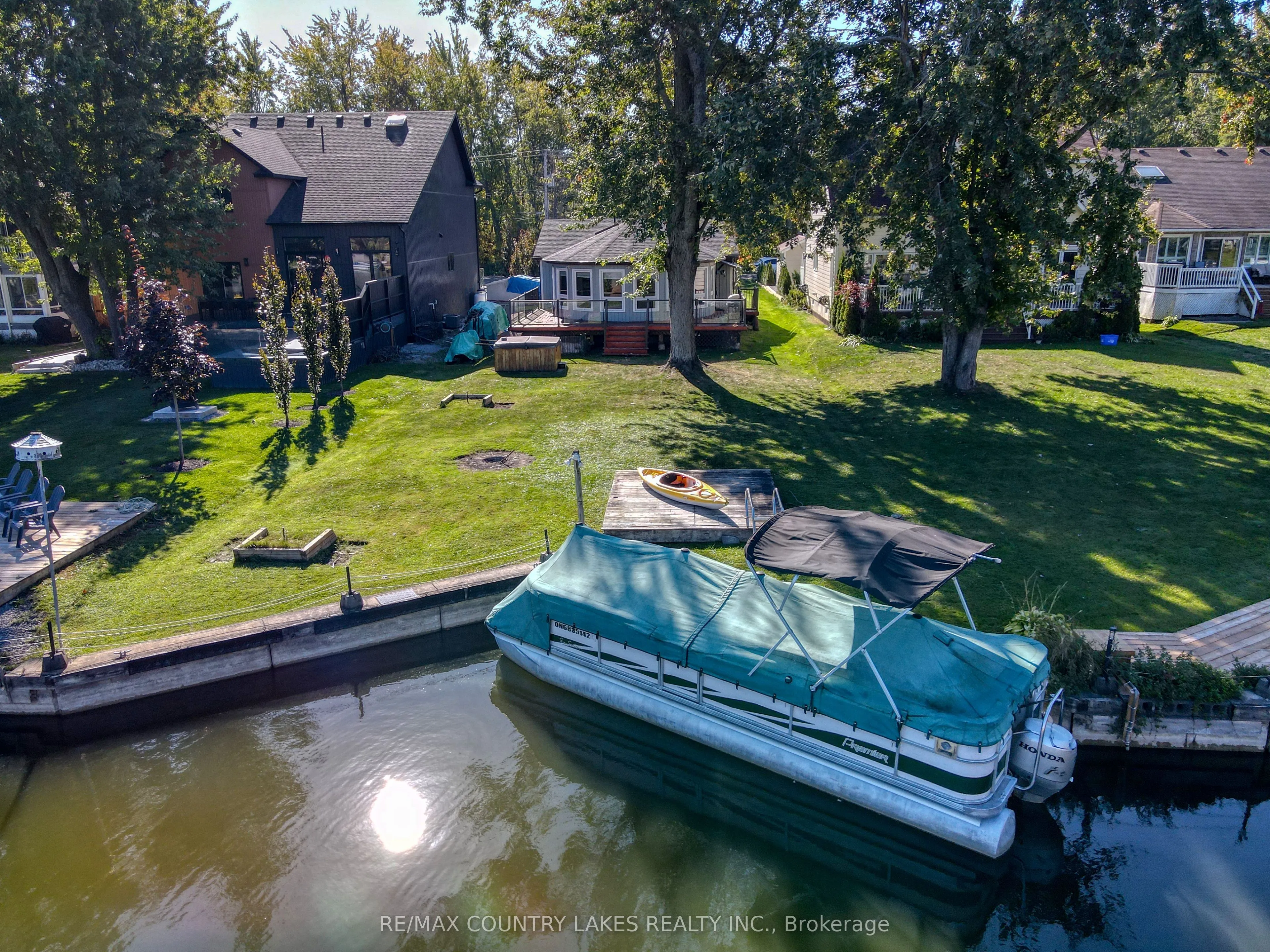 34 Simcoe Road