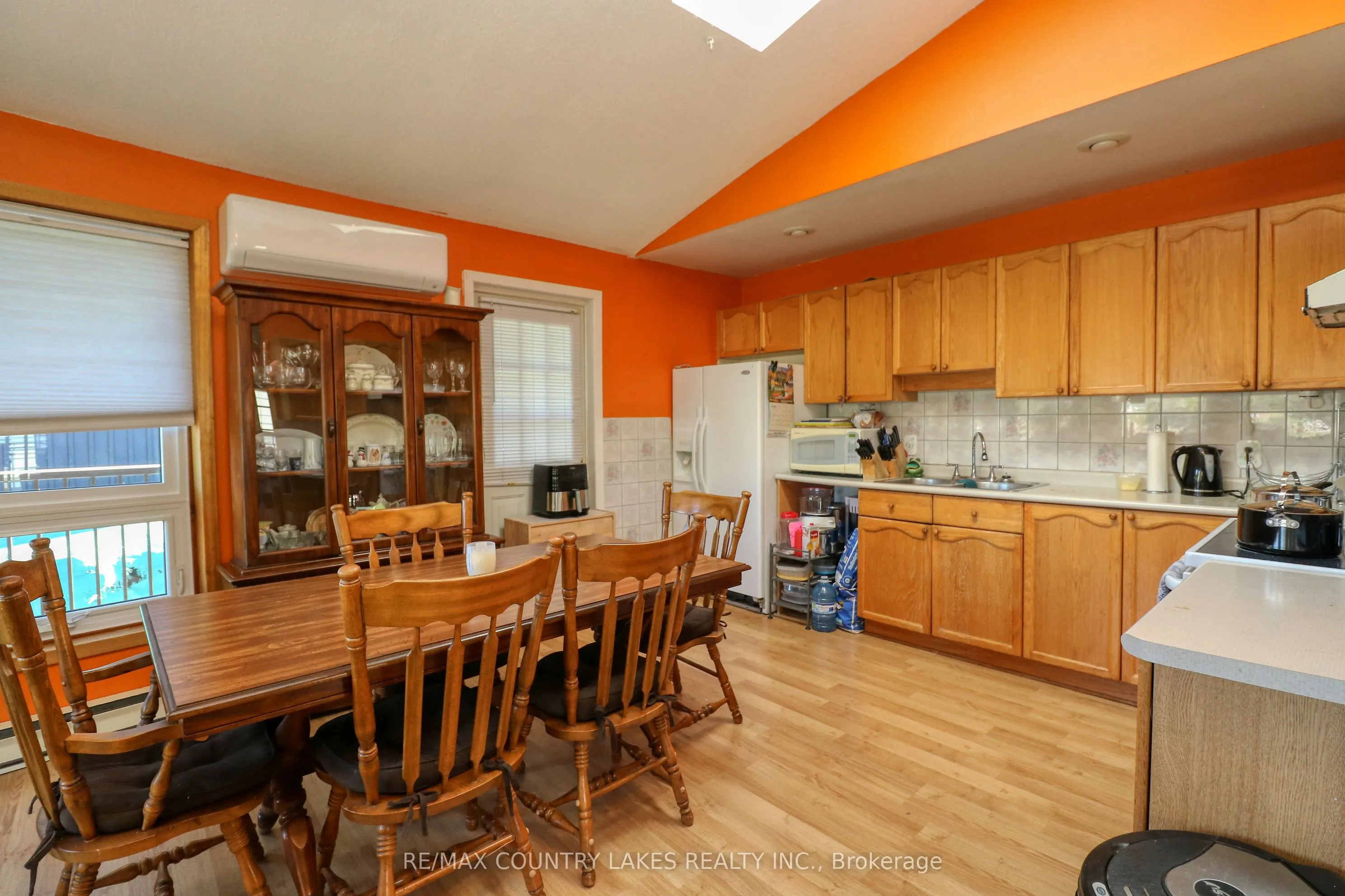 34 Simcoe Road