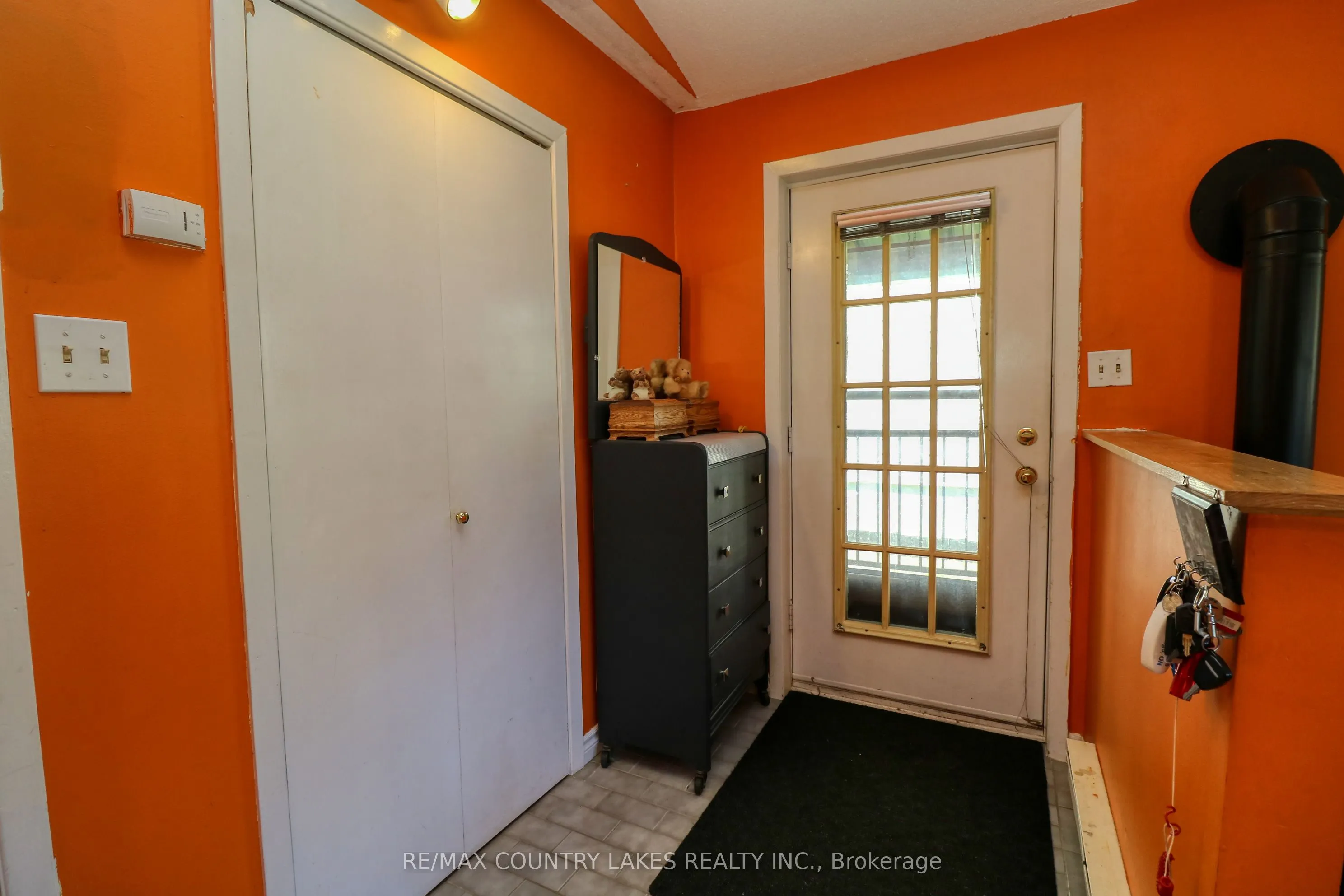 34 Simcoe Road