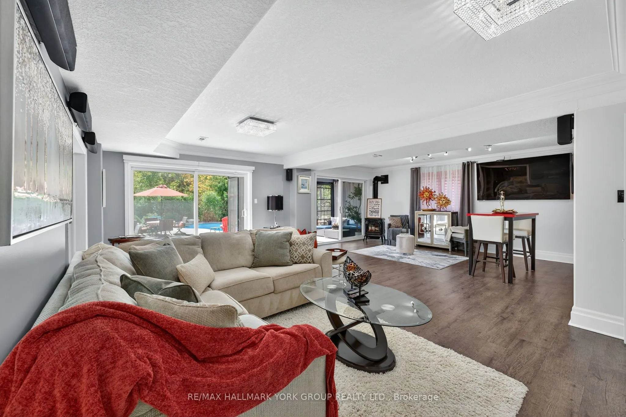 93 Seline Crescent