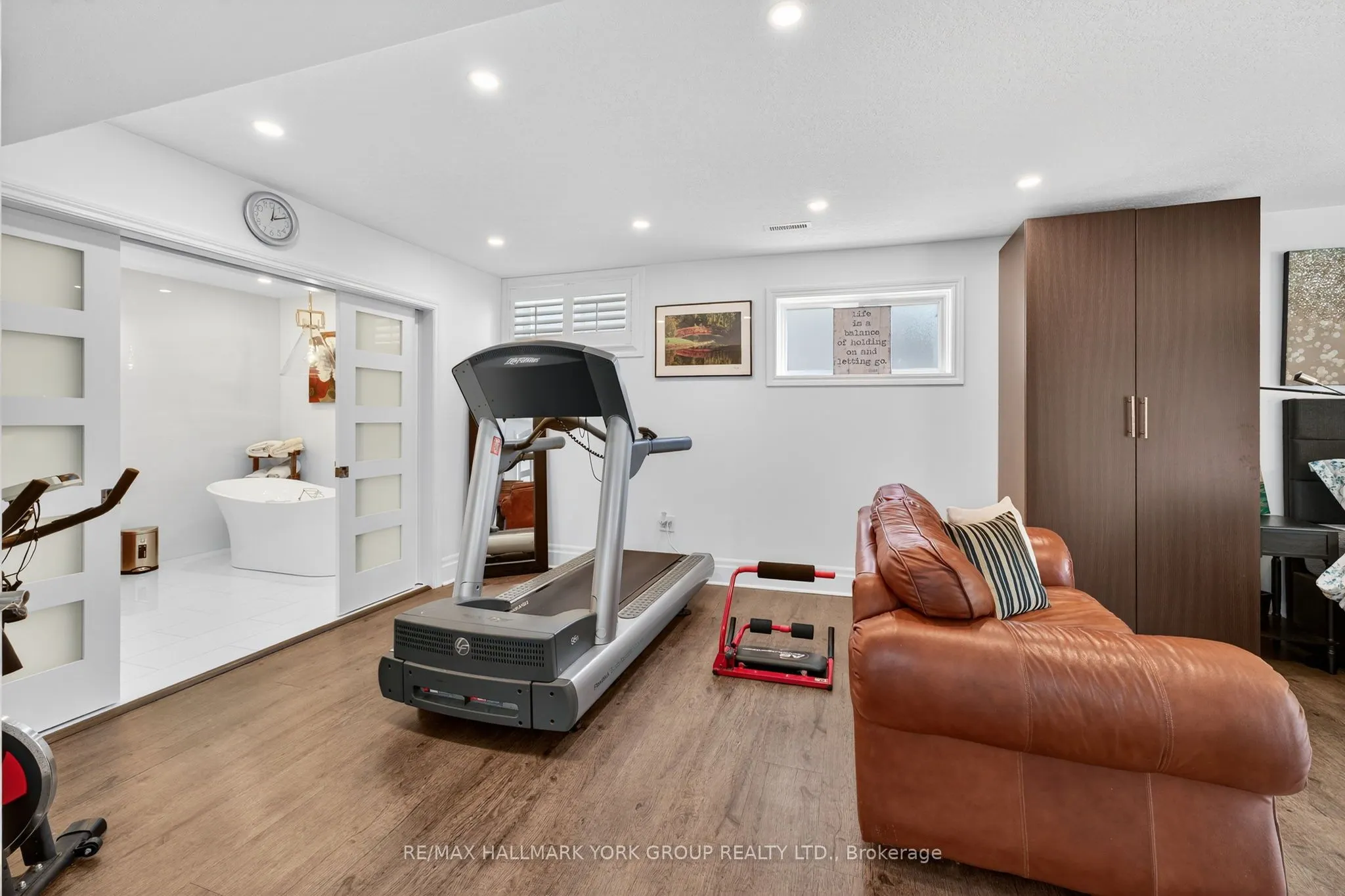 93 Seline Crescent