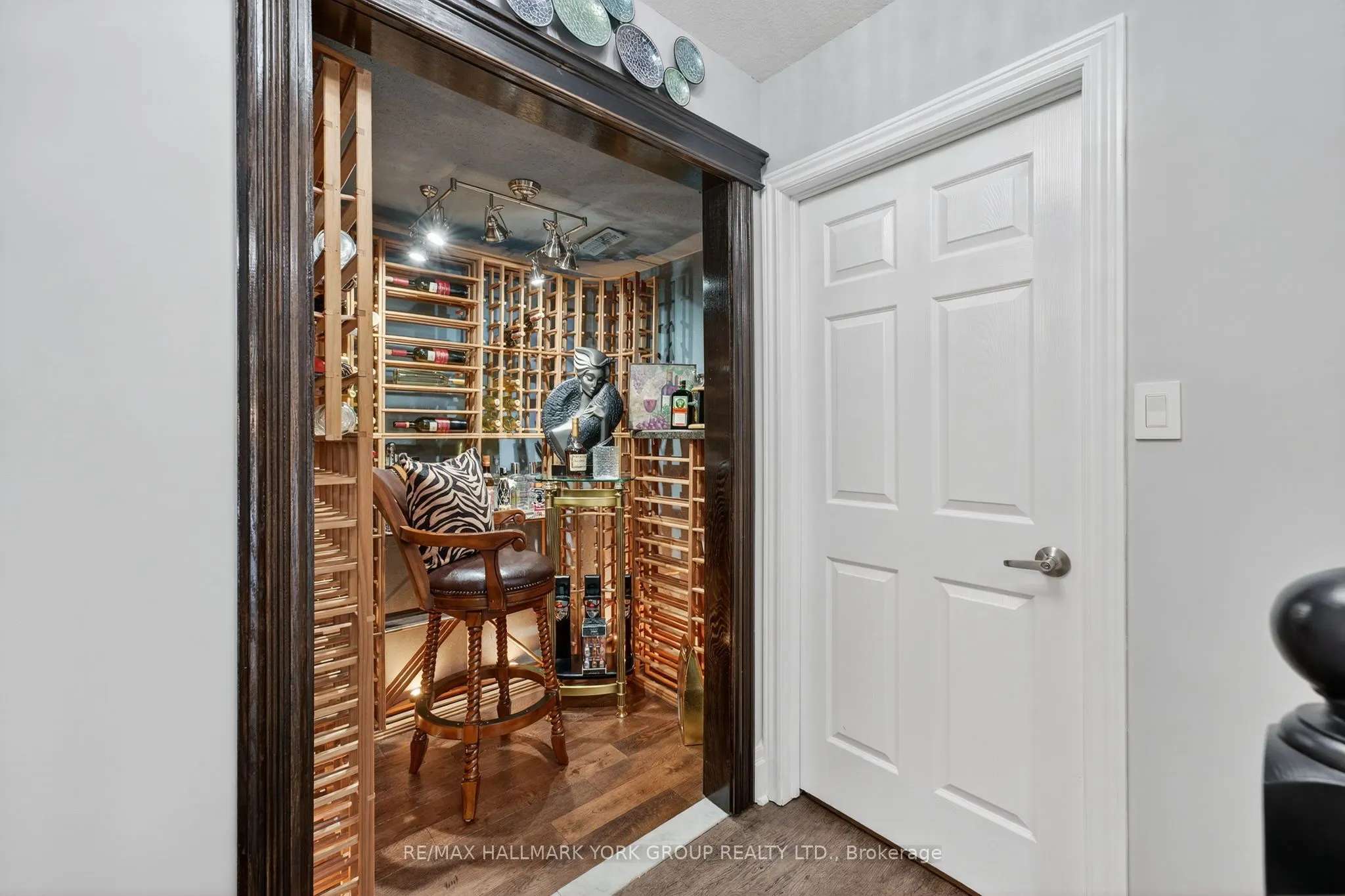 93 Seline Crescent