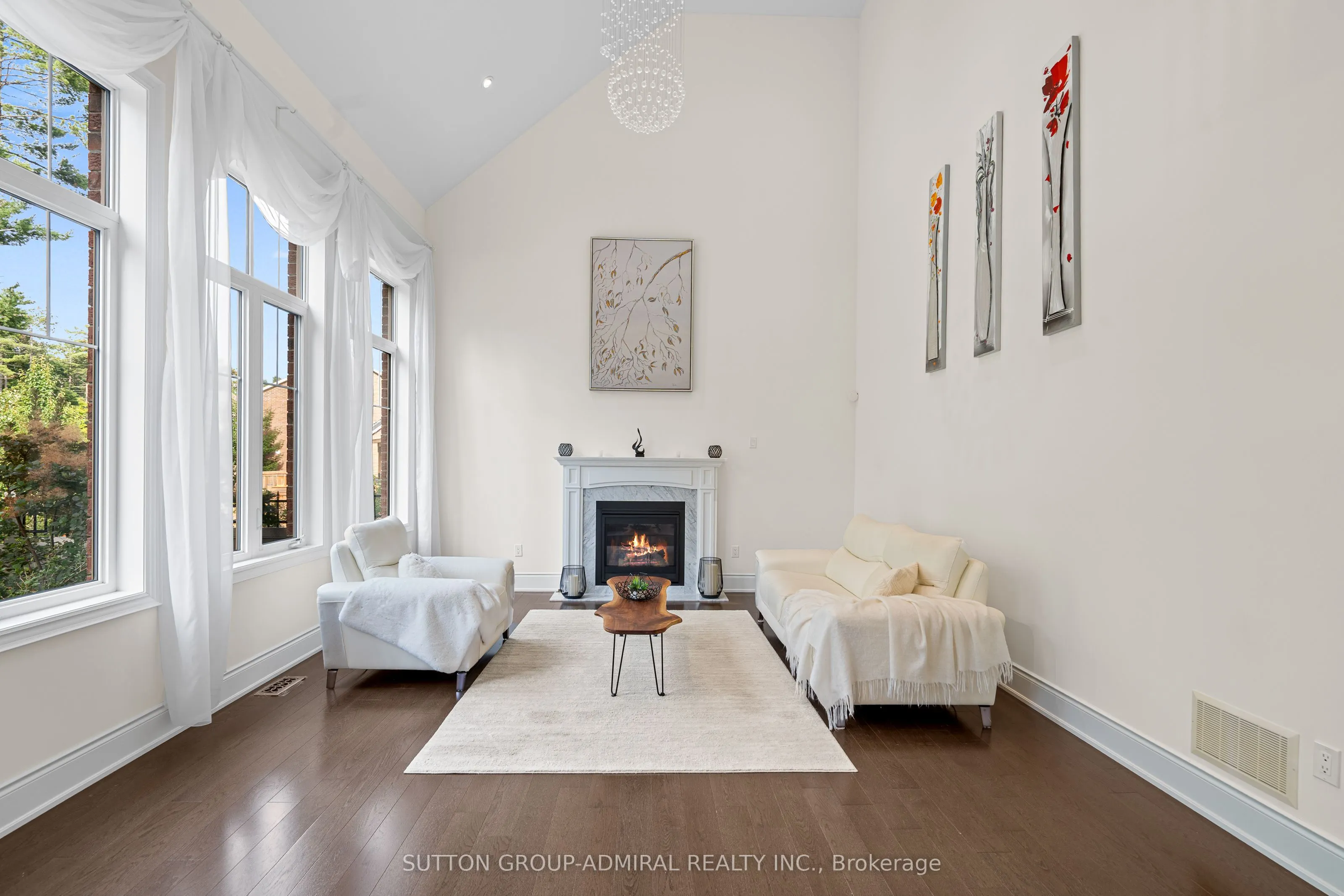 1 Redmond Crescent