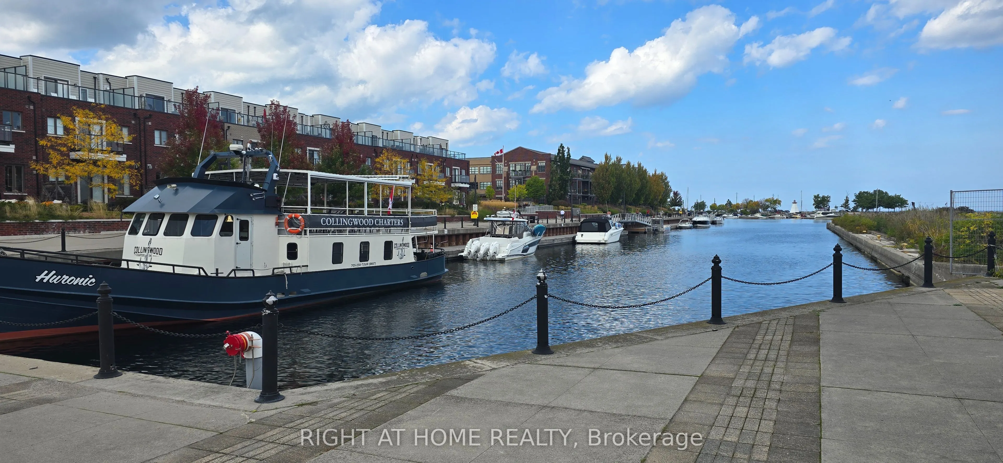 31 Huron Street, #327