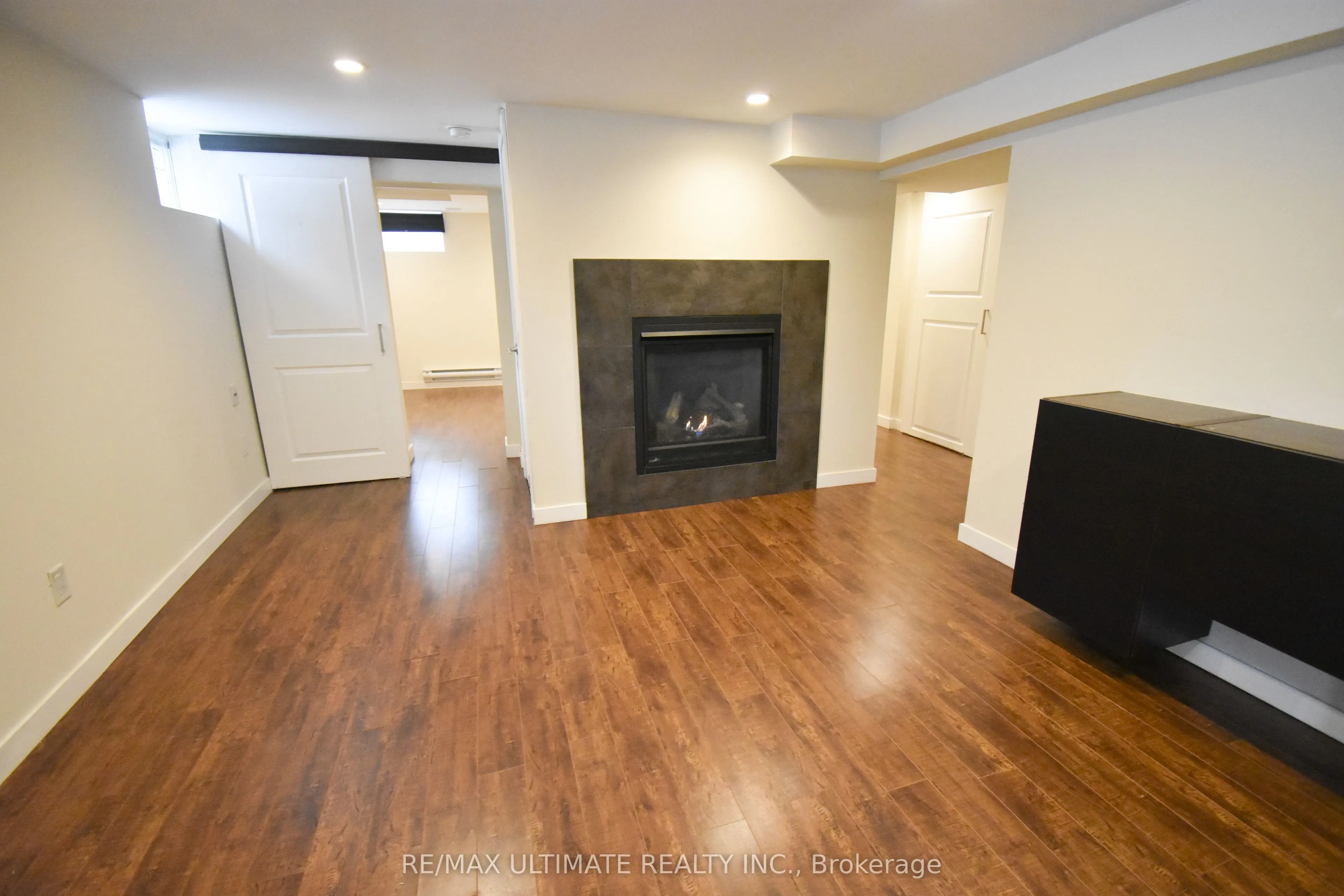 205 Innisfil Street, #B