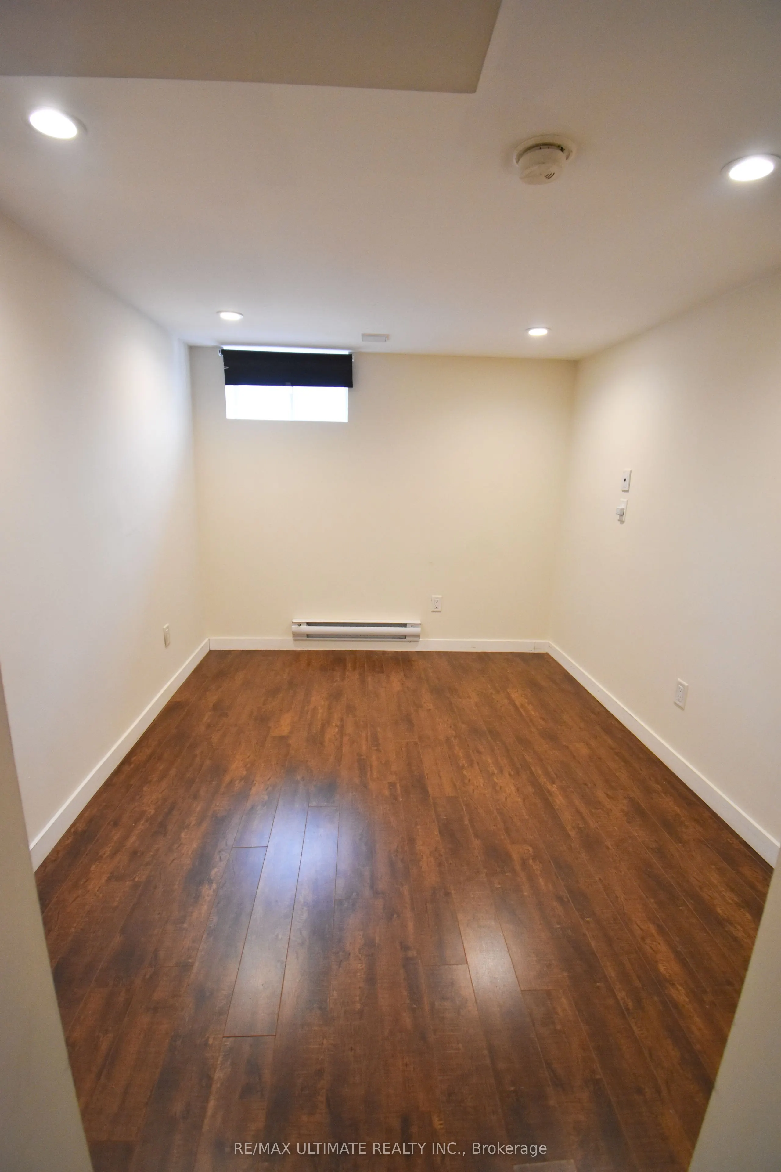 205 Innisfil Street, #B