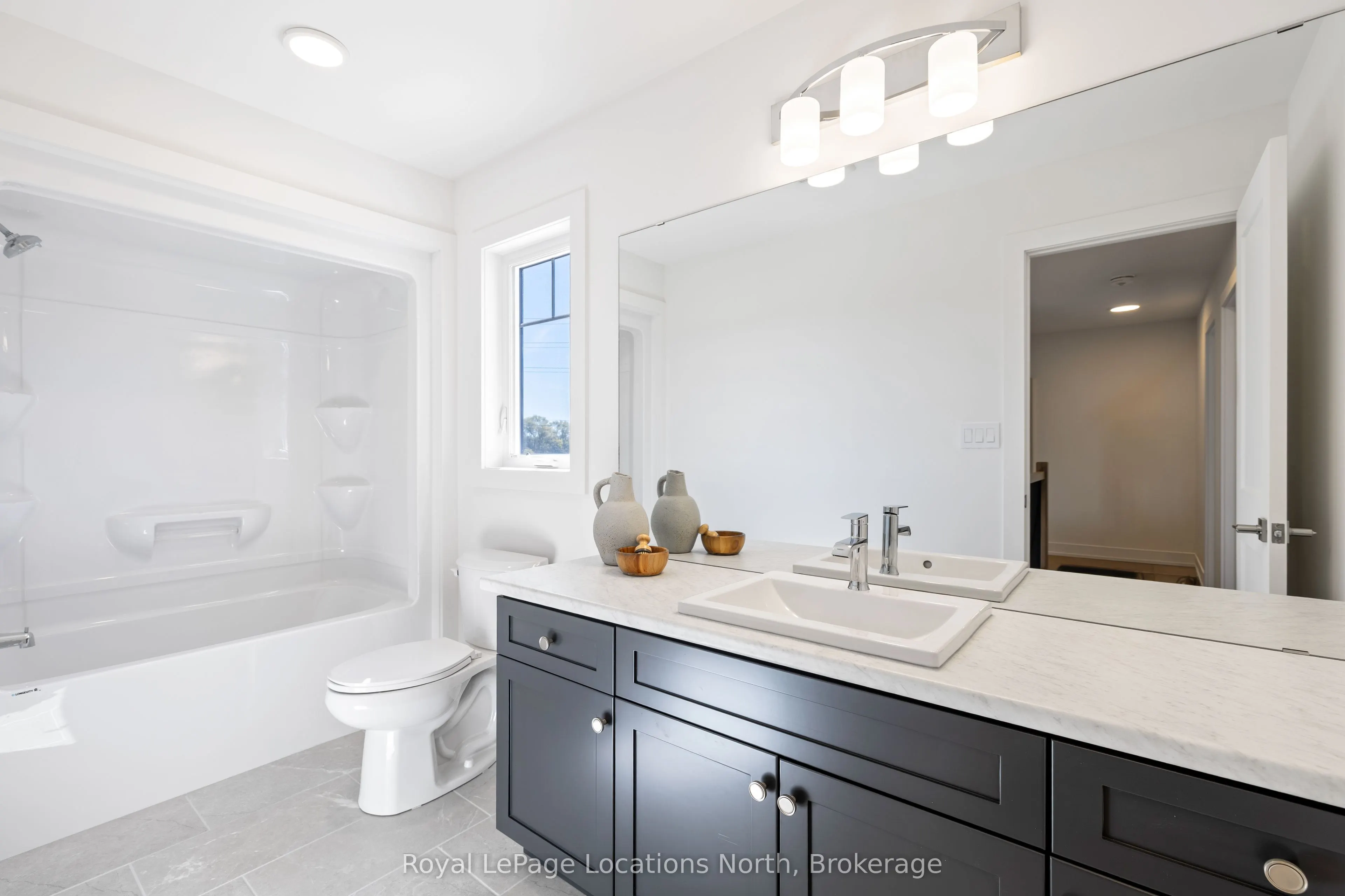 42 Swain Crescent, #NA