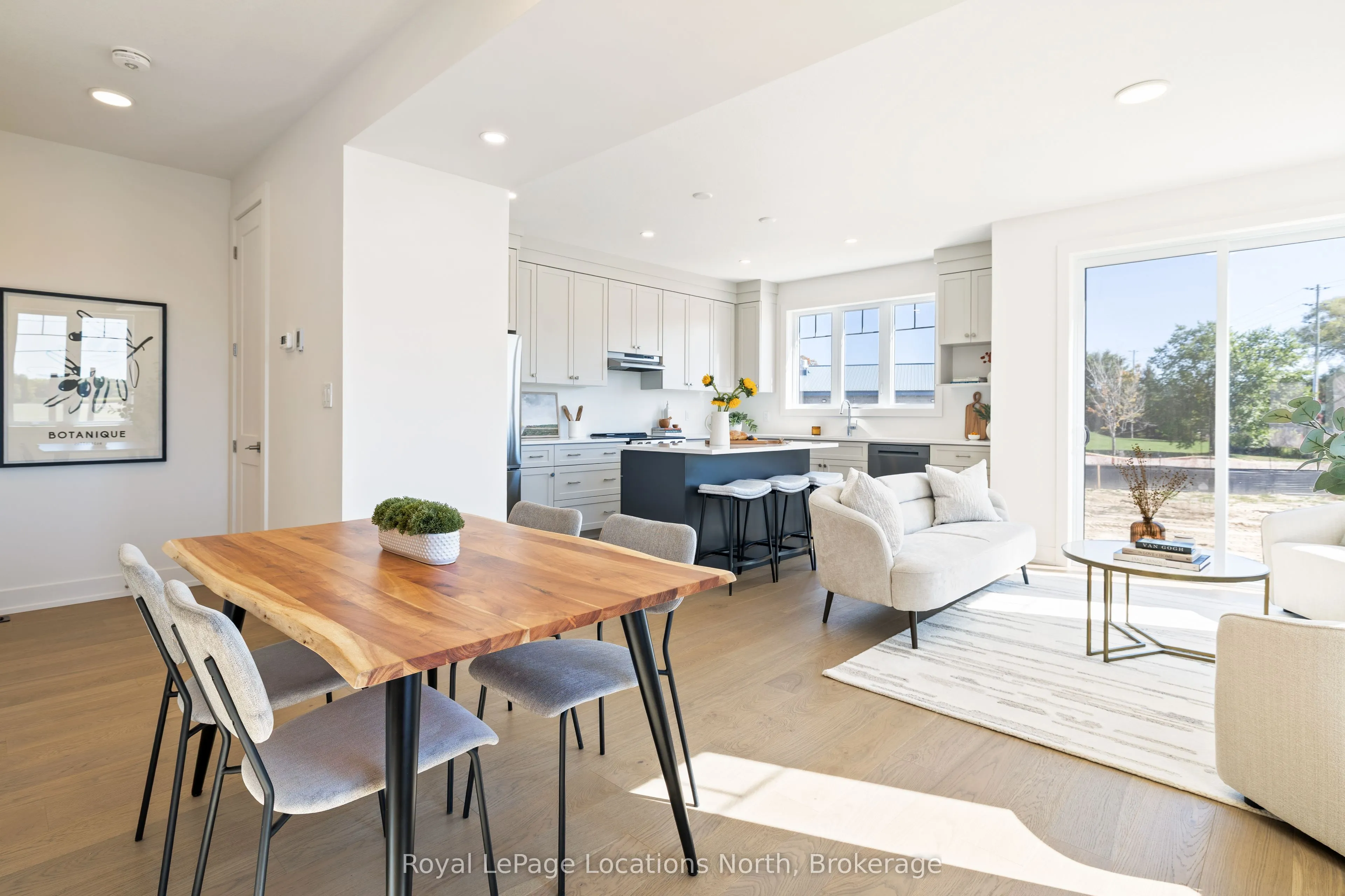 42 Swain Crescent, #NA