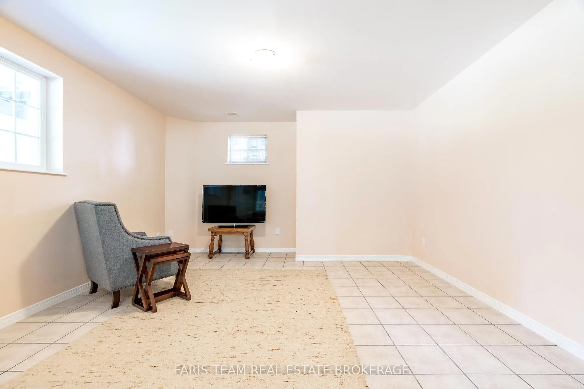 1187 French Road
