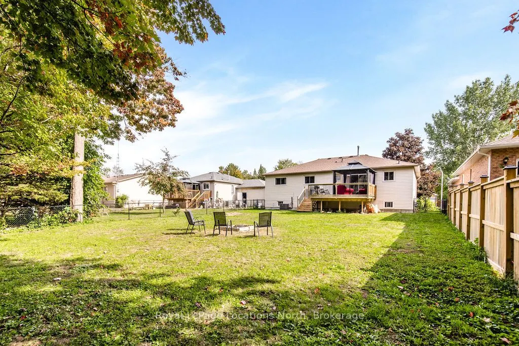 52 ROYAL BEECH Drive