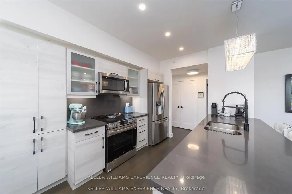 8 Culinary Lane, #601