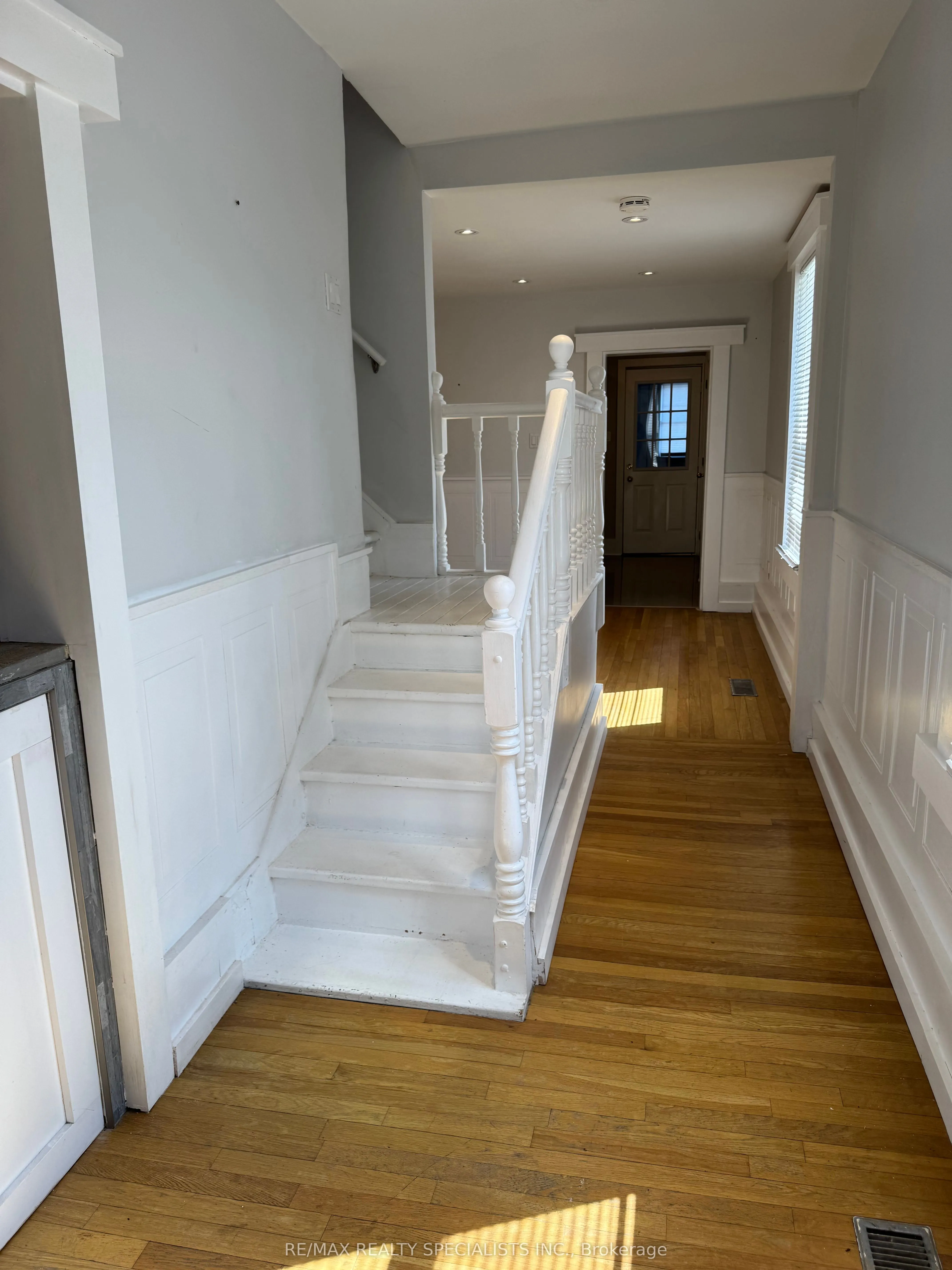 49 Sanford Street