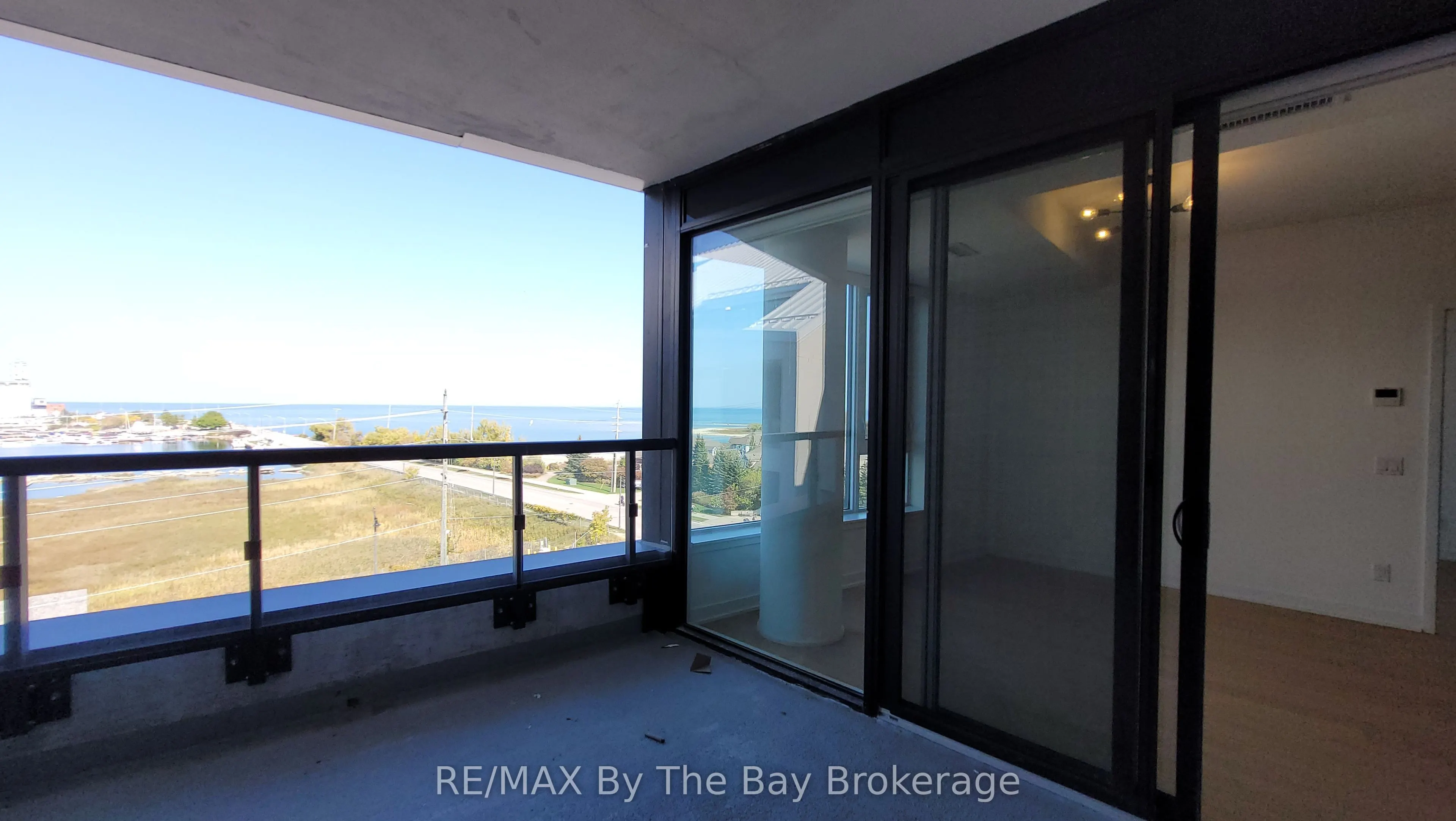 31 Huron Street, #502
