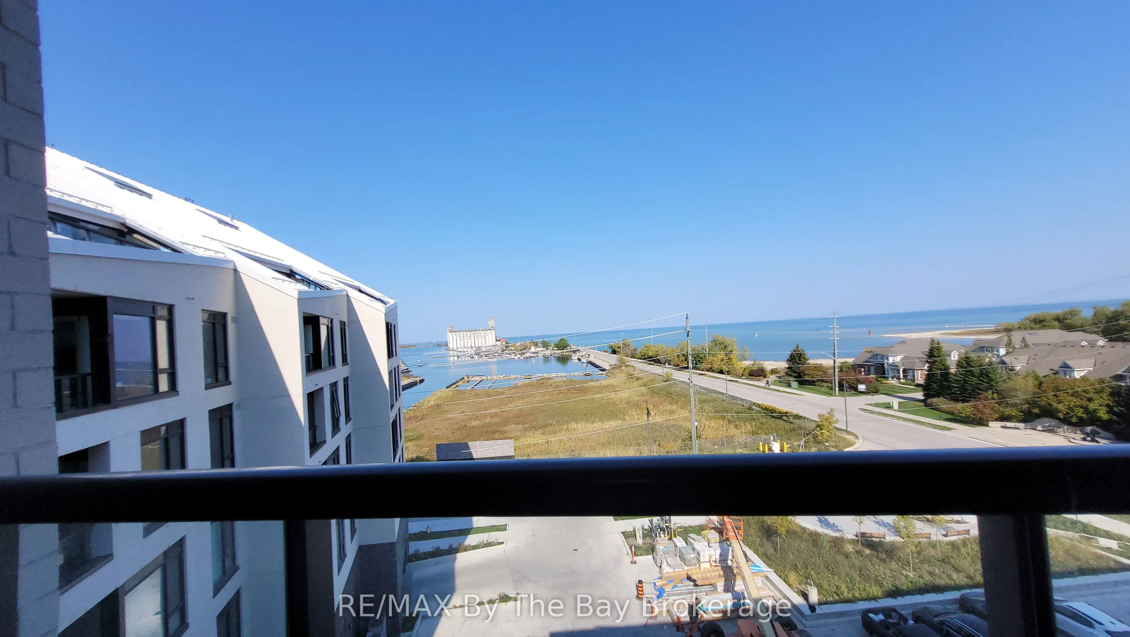 31 Huron Street, #502