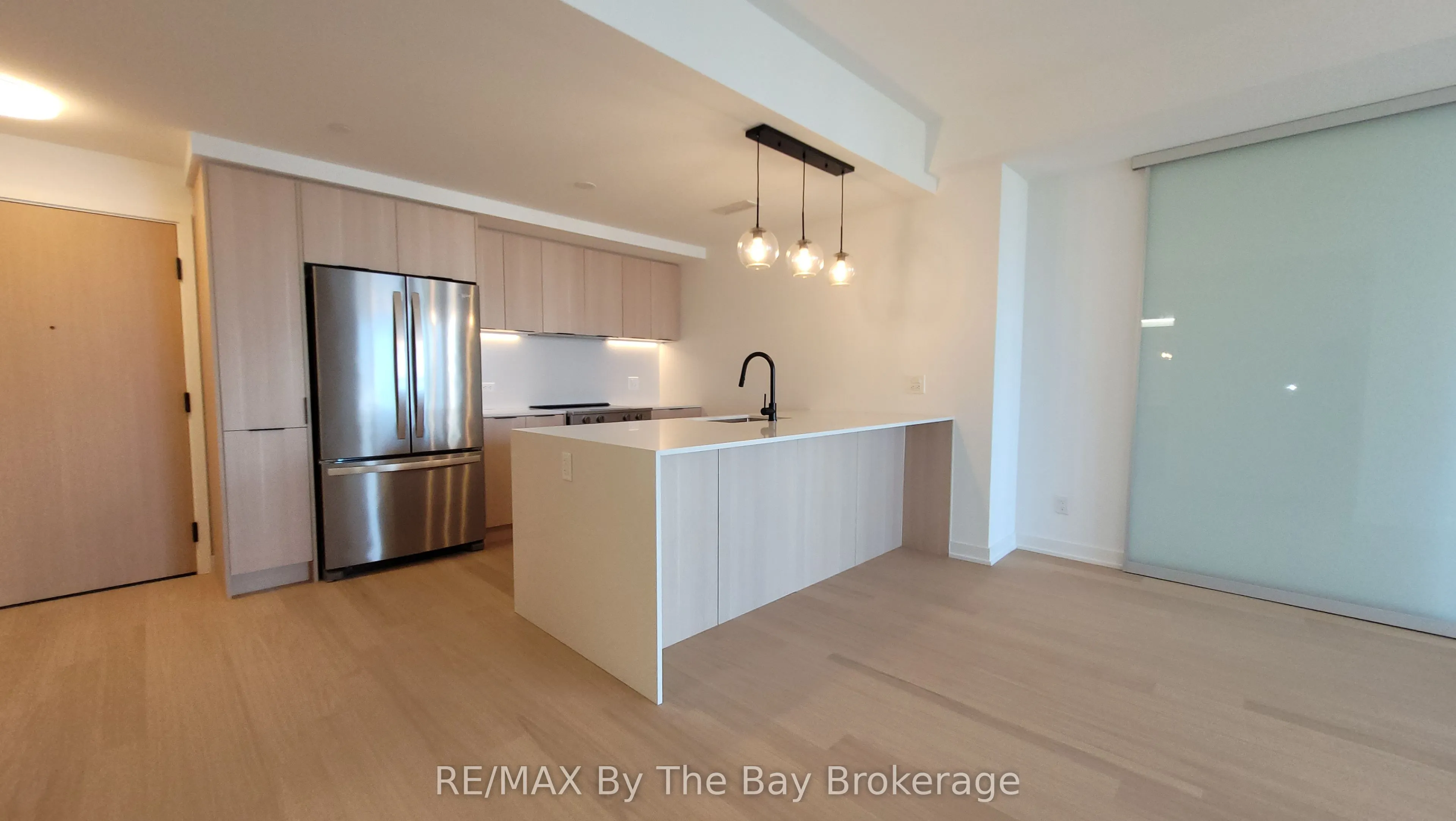 31 Huron Street, #502