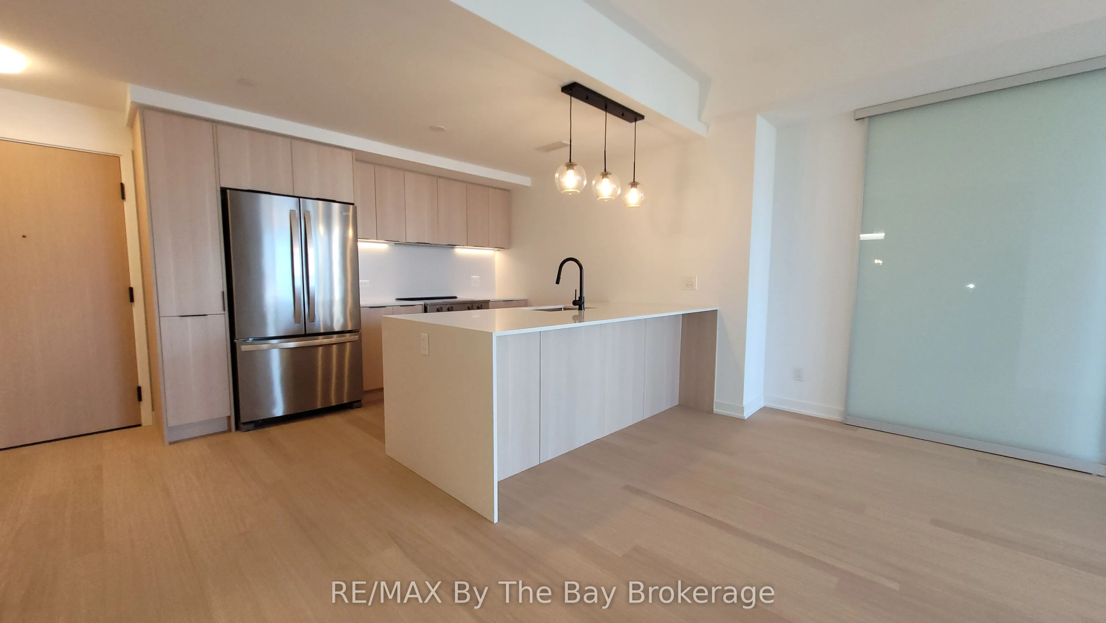31 Huron Street, #502